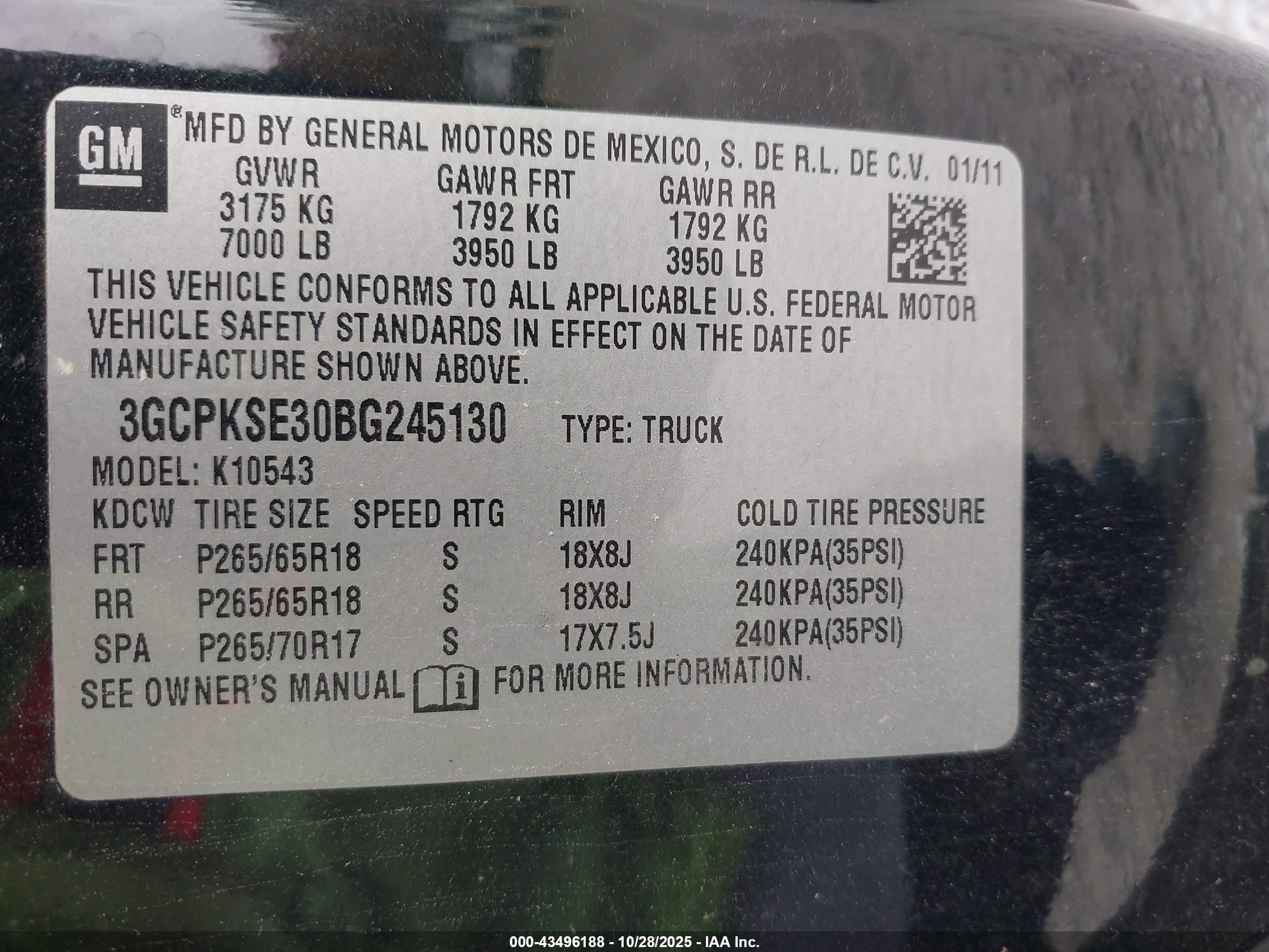 CHEVROLET SILVERADO image 9