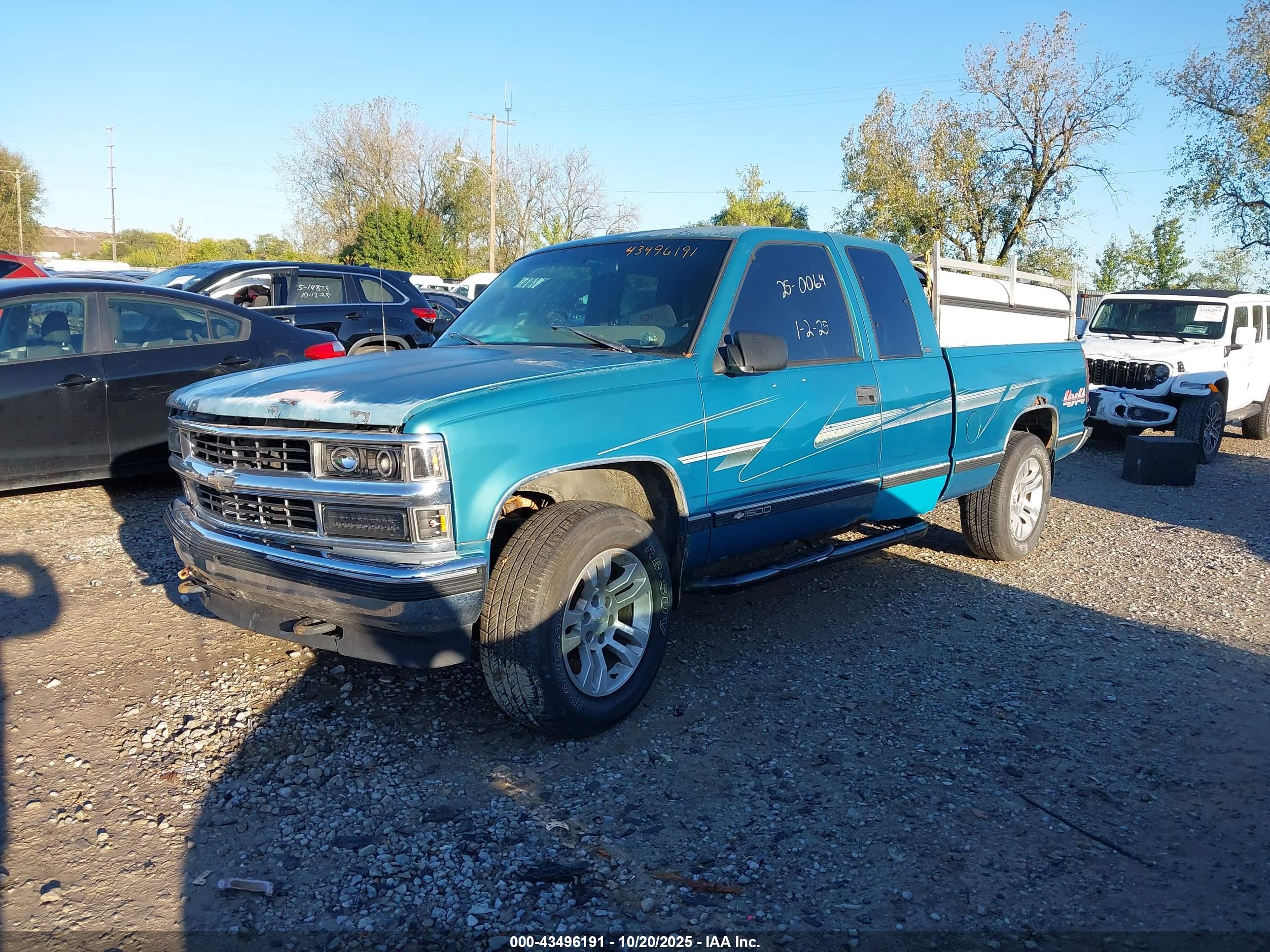 CHEVROLET K1500 image 2