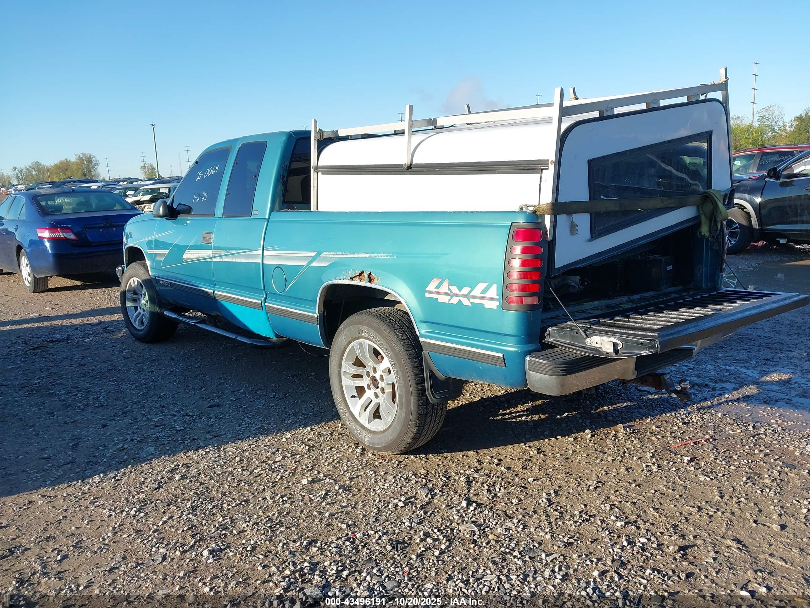 CHEVROLET K1500 image 3