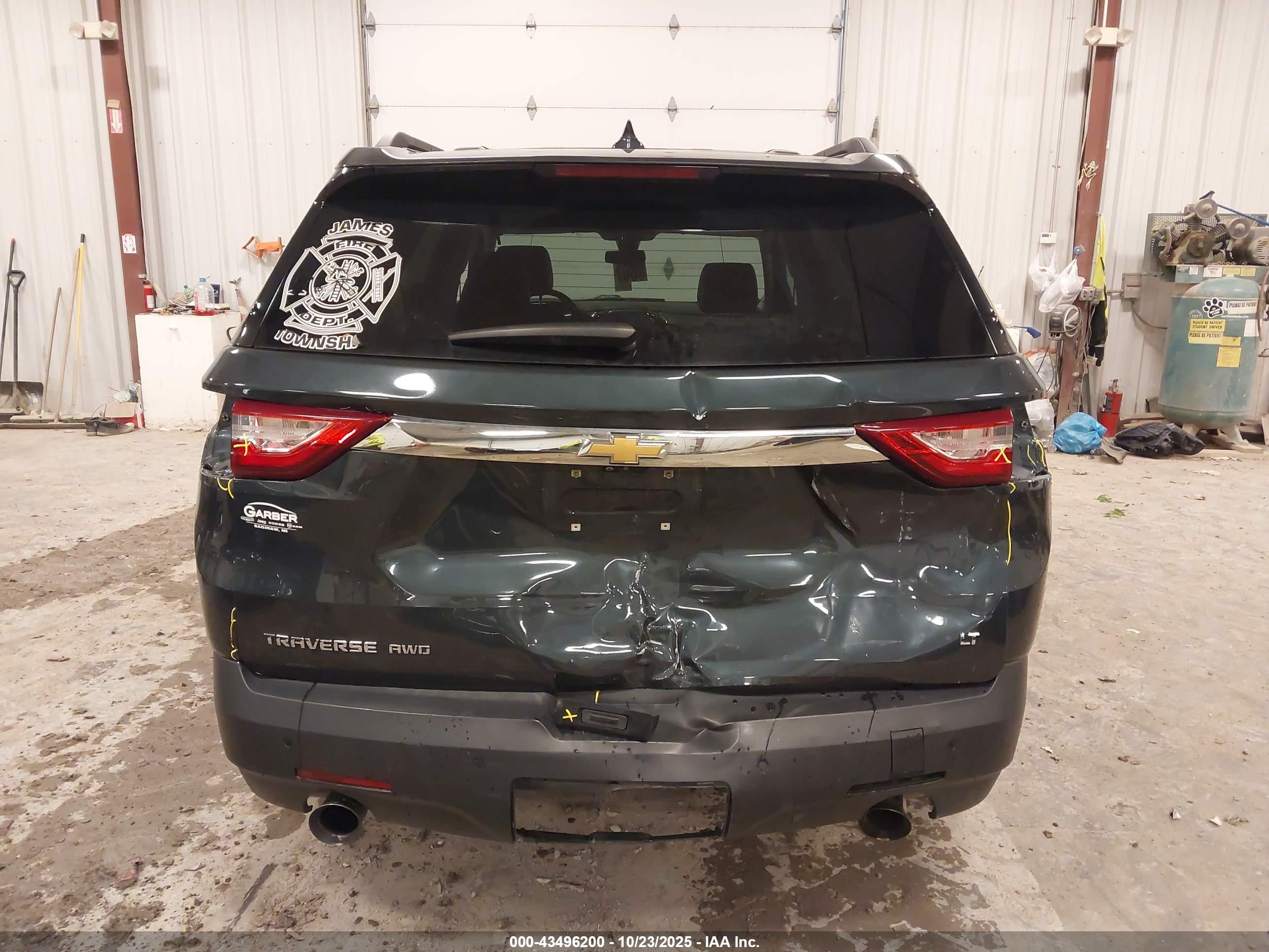 CHEVROLET TRAVERSE image 6