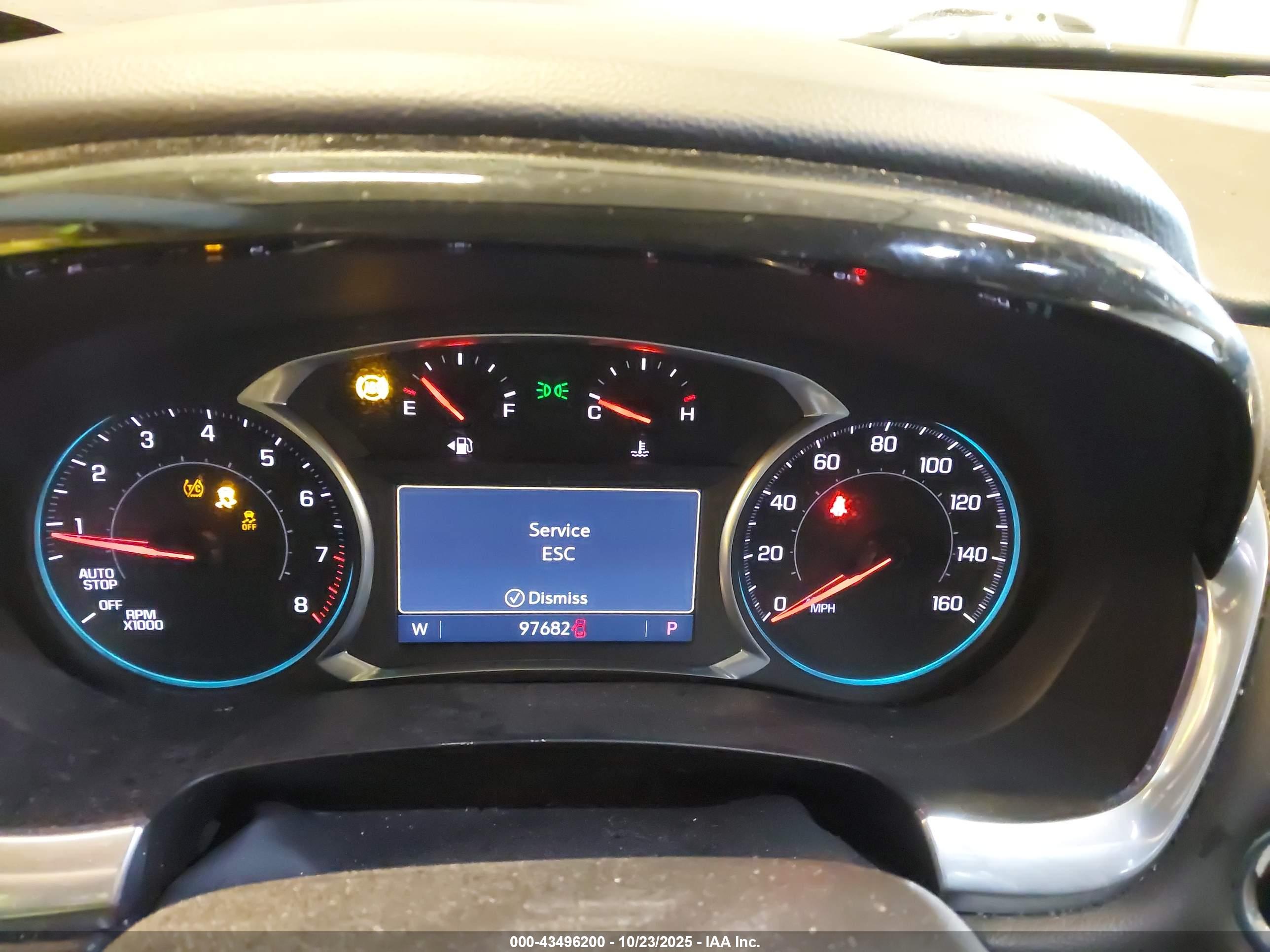 CHEVROLET TRAVERSE image 7