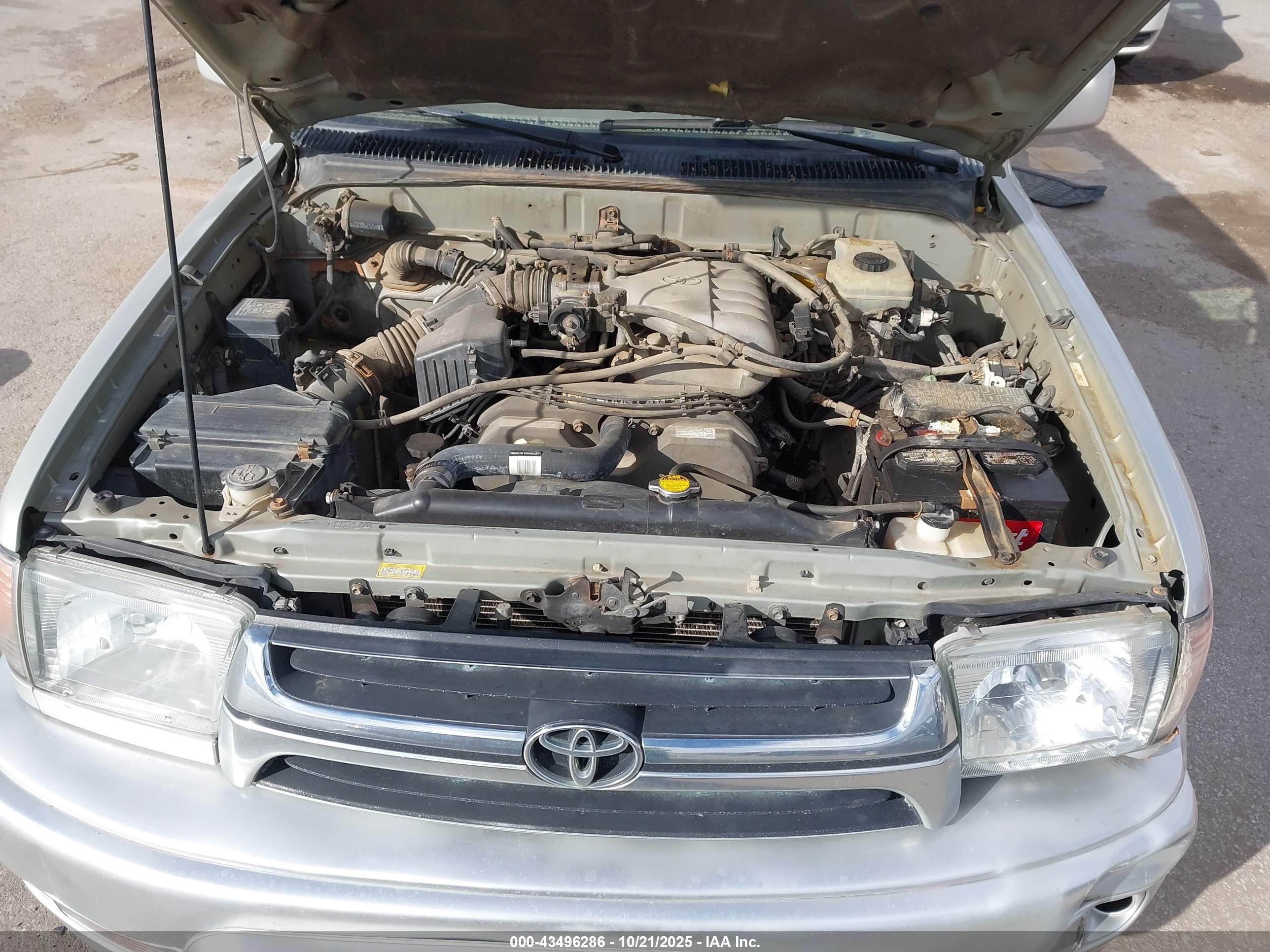 TOYOTA 4RUNNER image 10