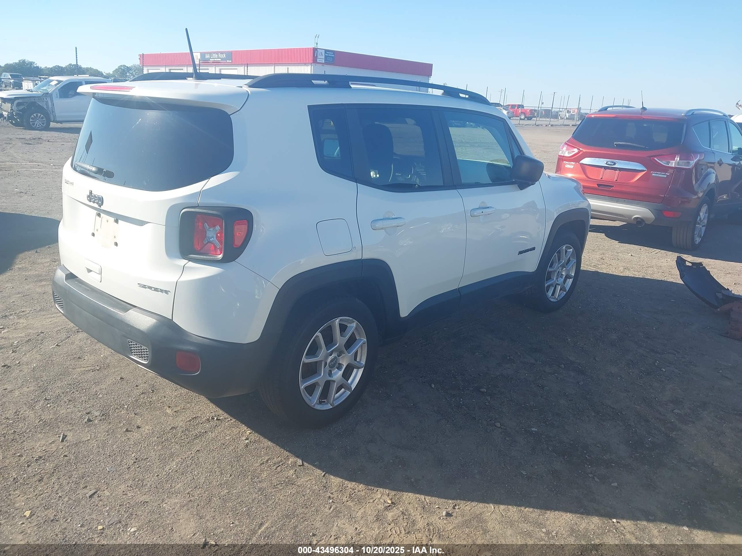 JEEP RENEGADE image 4