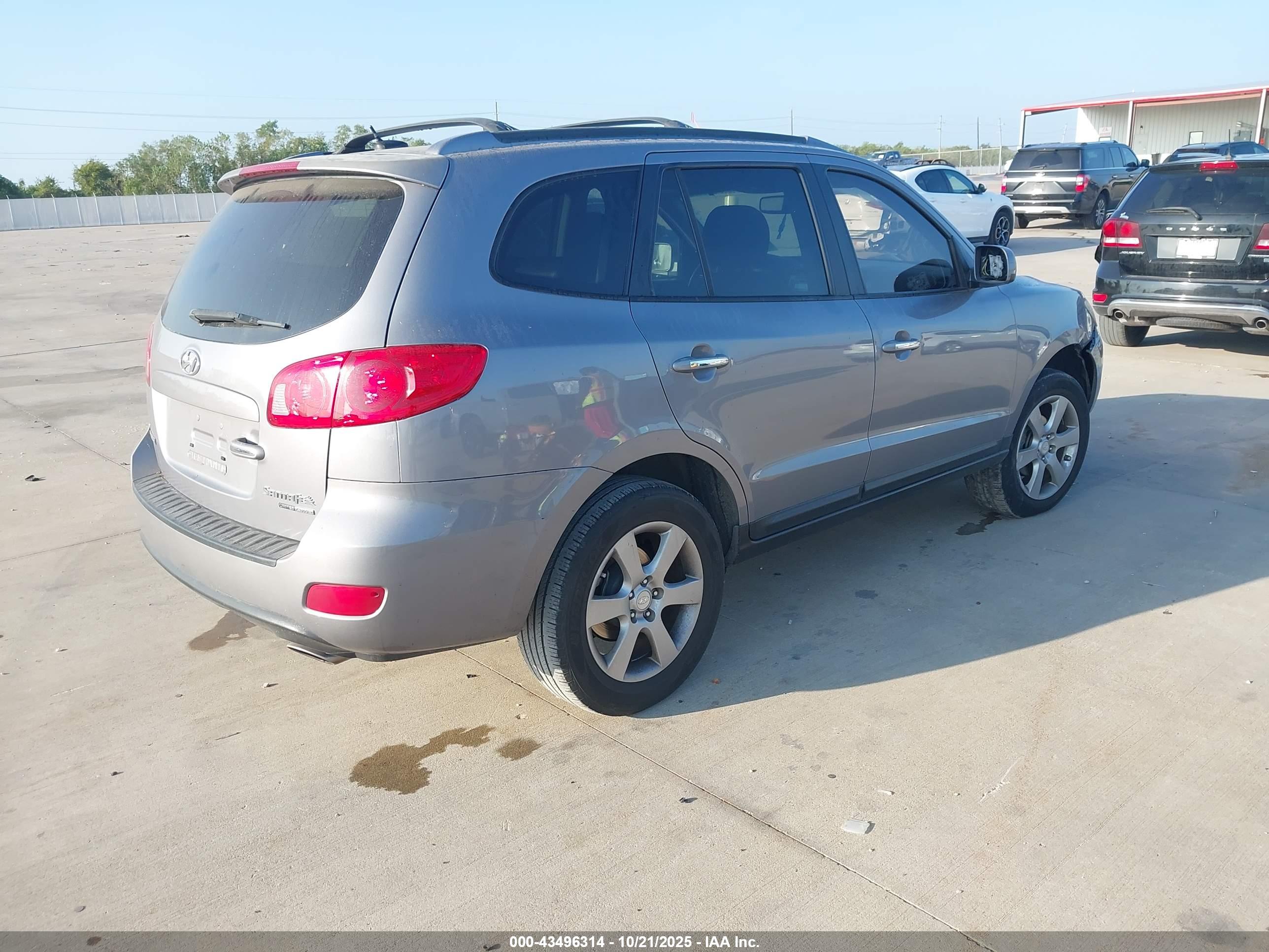 HYUNDAI SANTA image 4