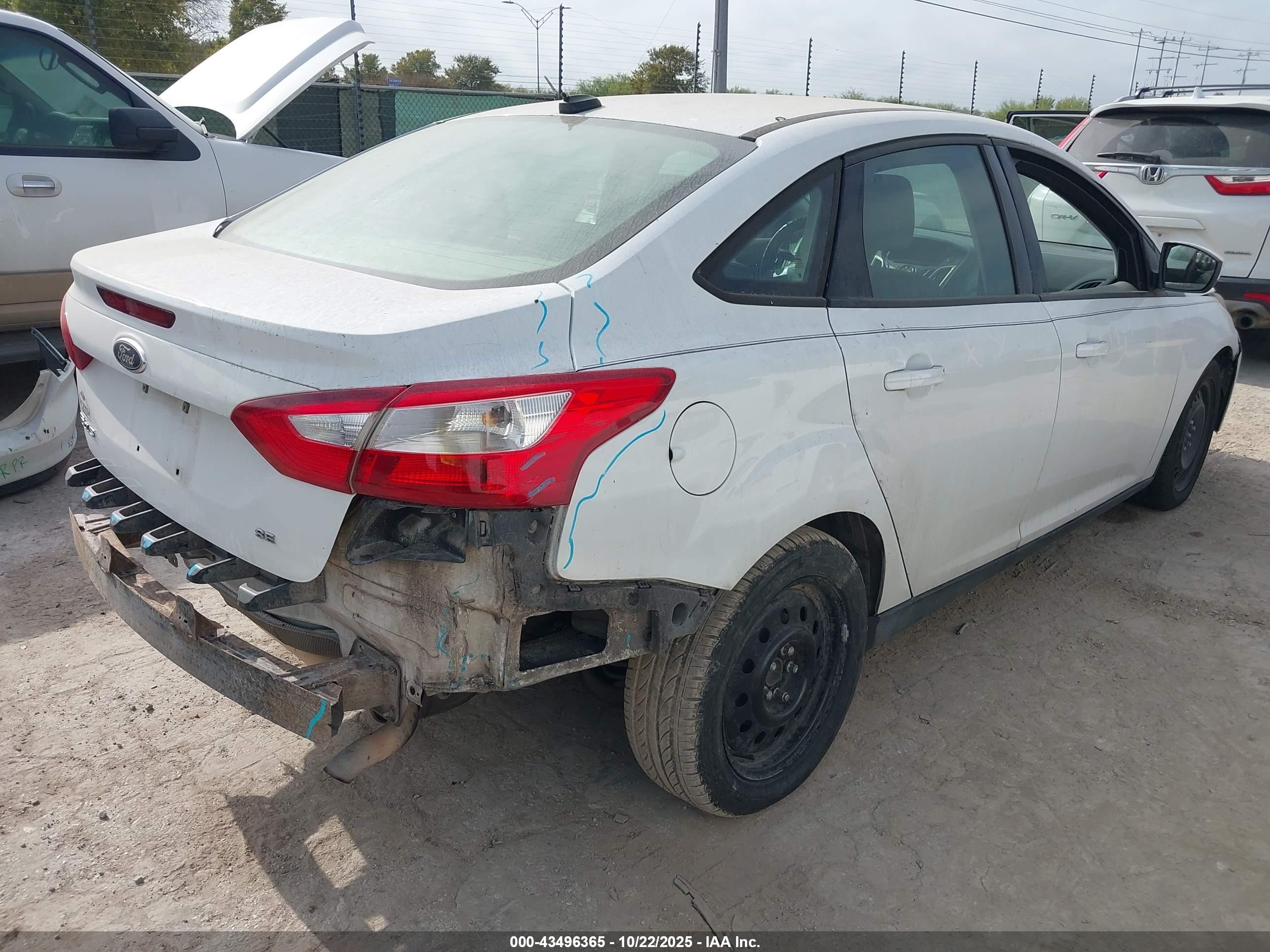 FORD FOCUS image 4