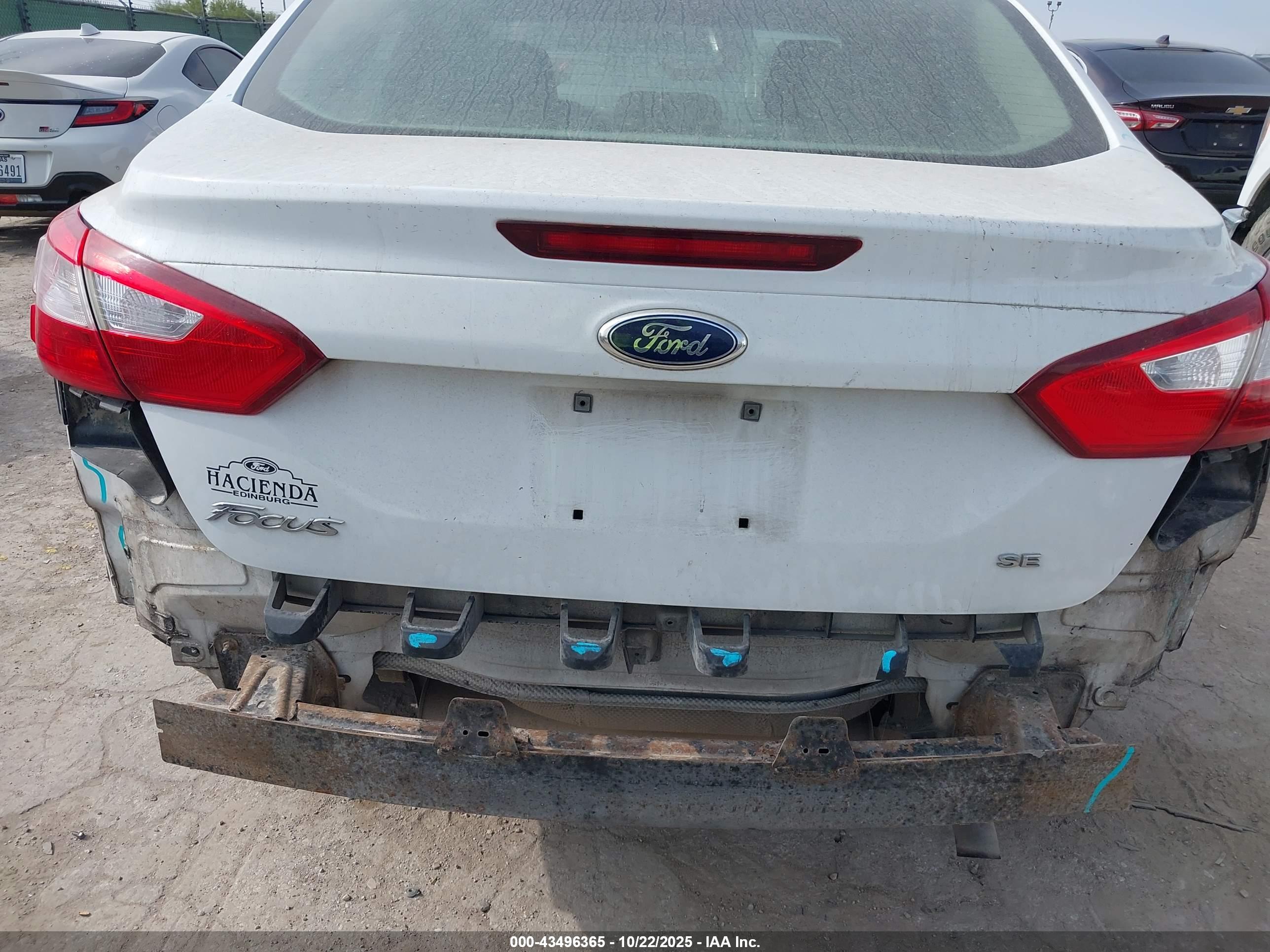 FORD FOCUS image 6