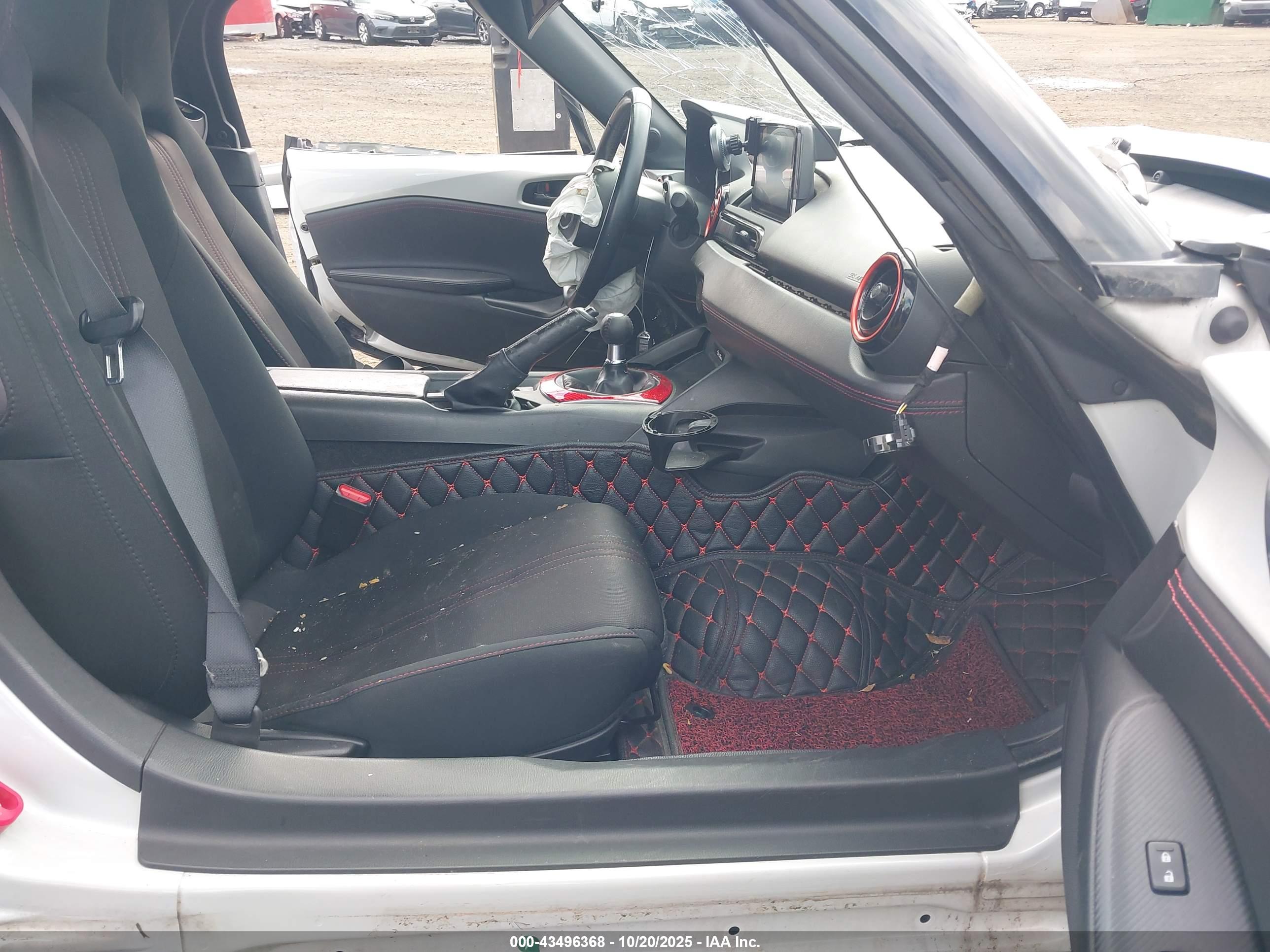MAZDA MX-5 image 5