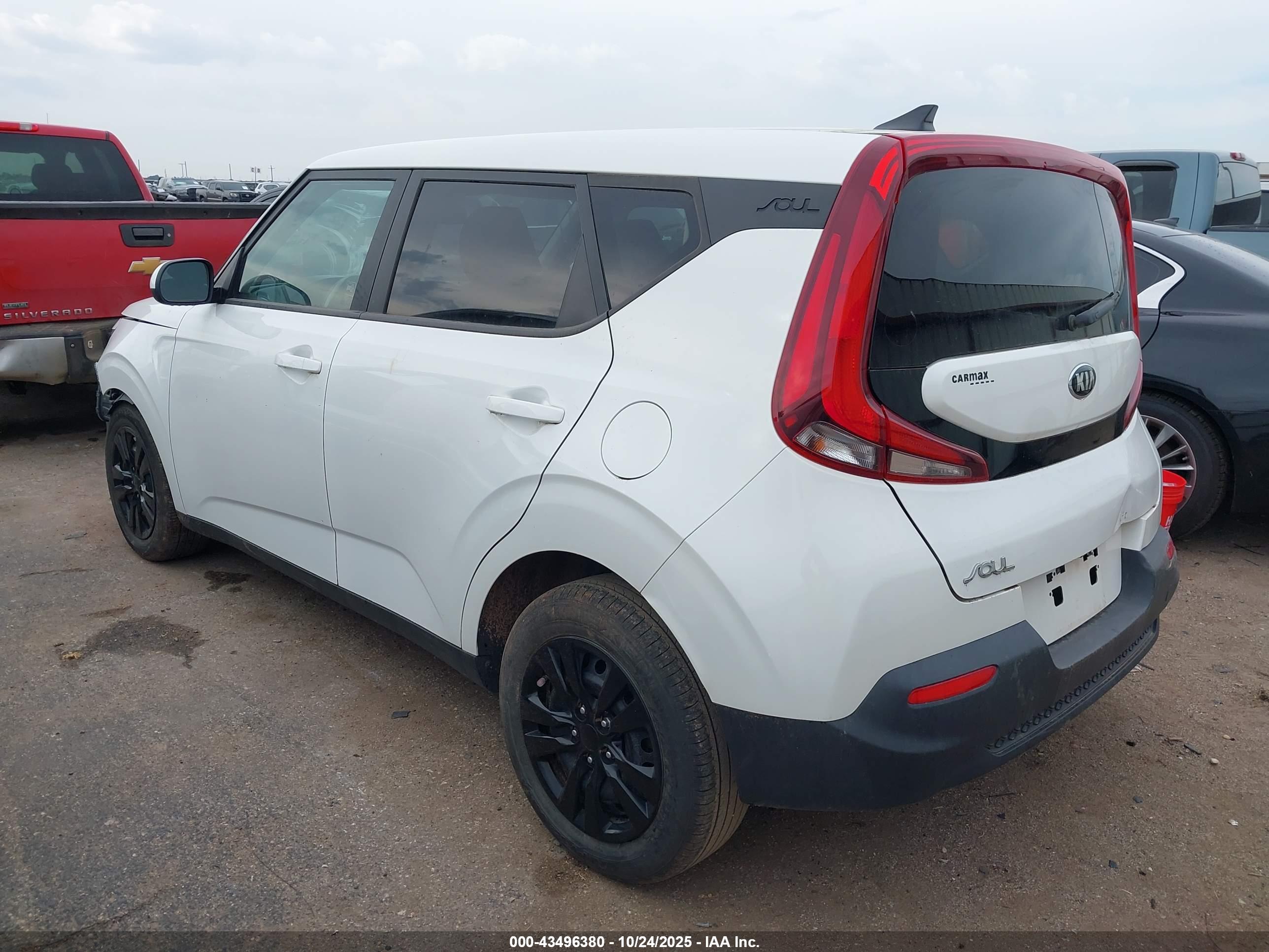 KIA SOUL image 3