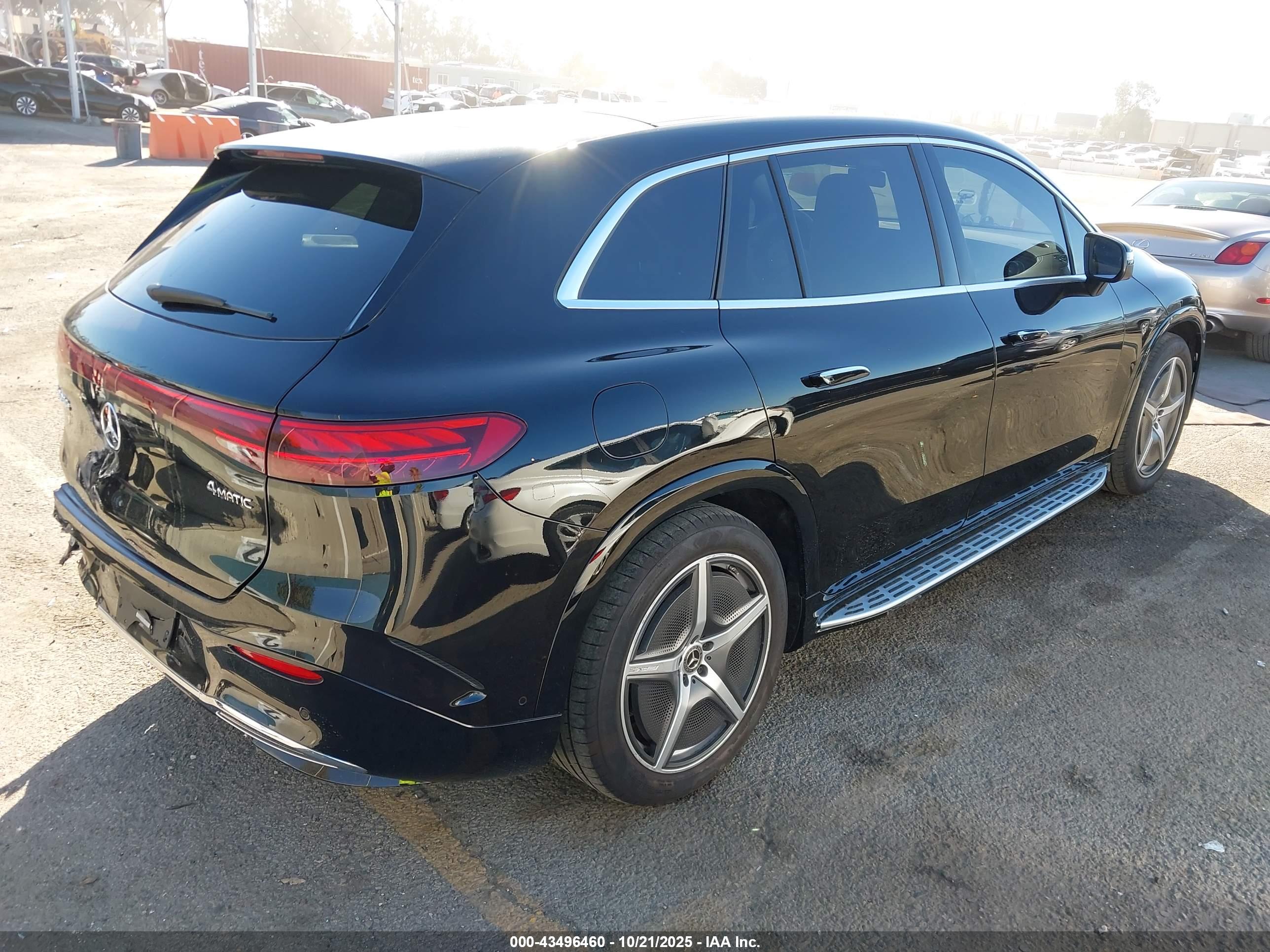 MERCEDES-BENZ EQS image 4
