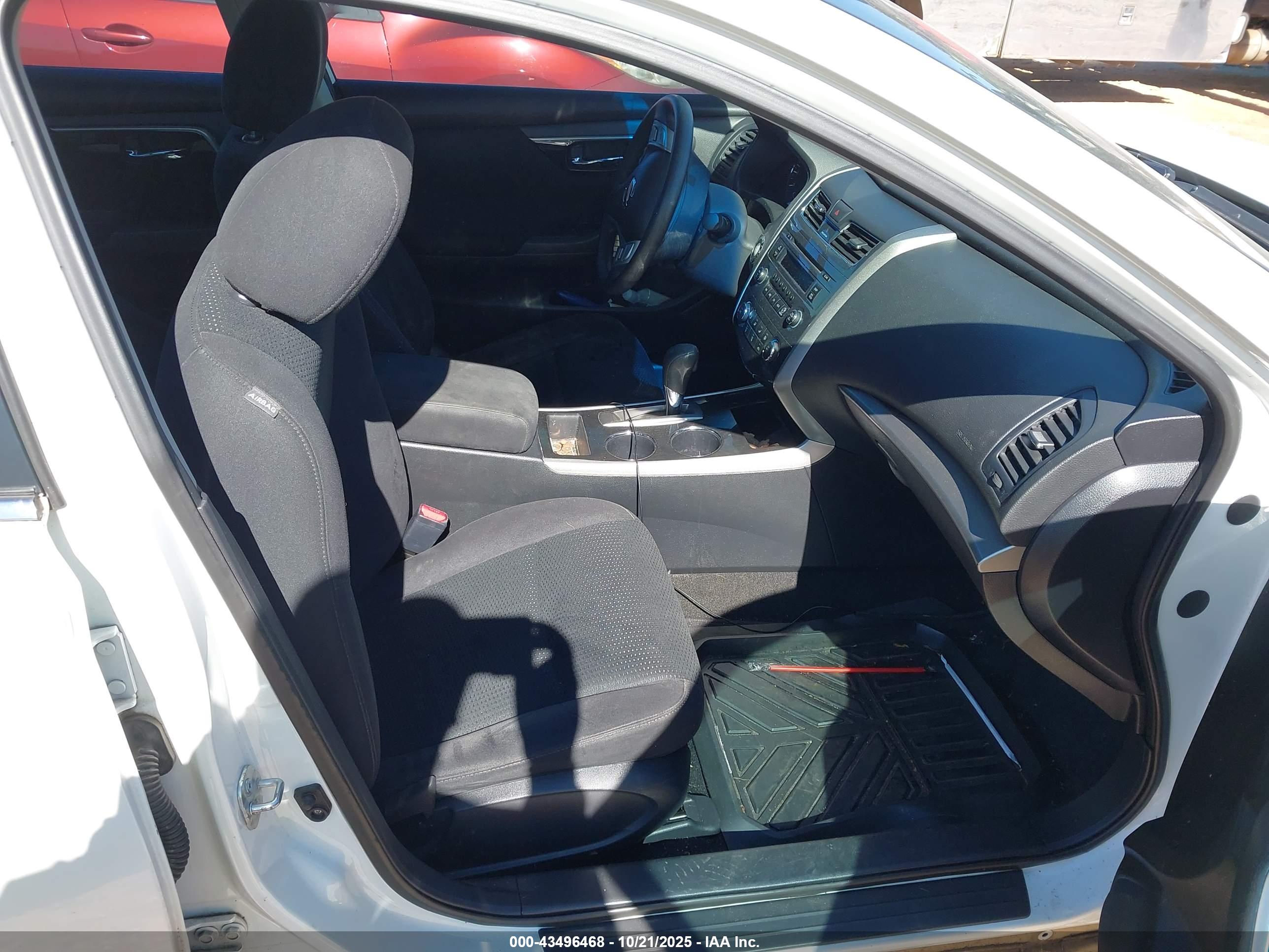 NISSAN ALTIMA image 5