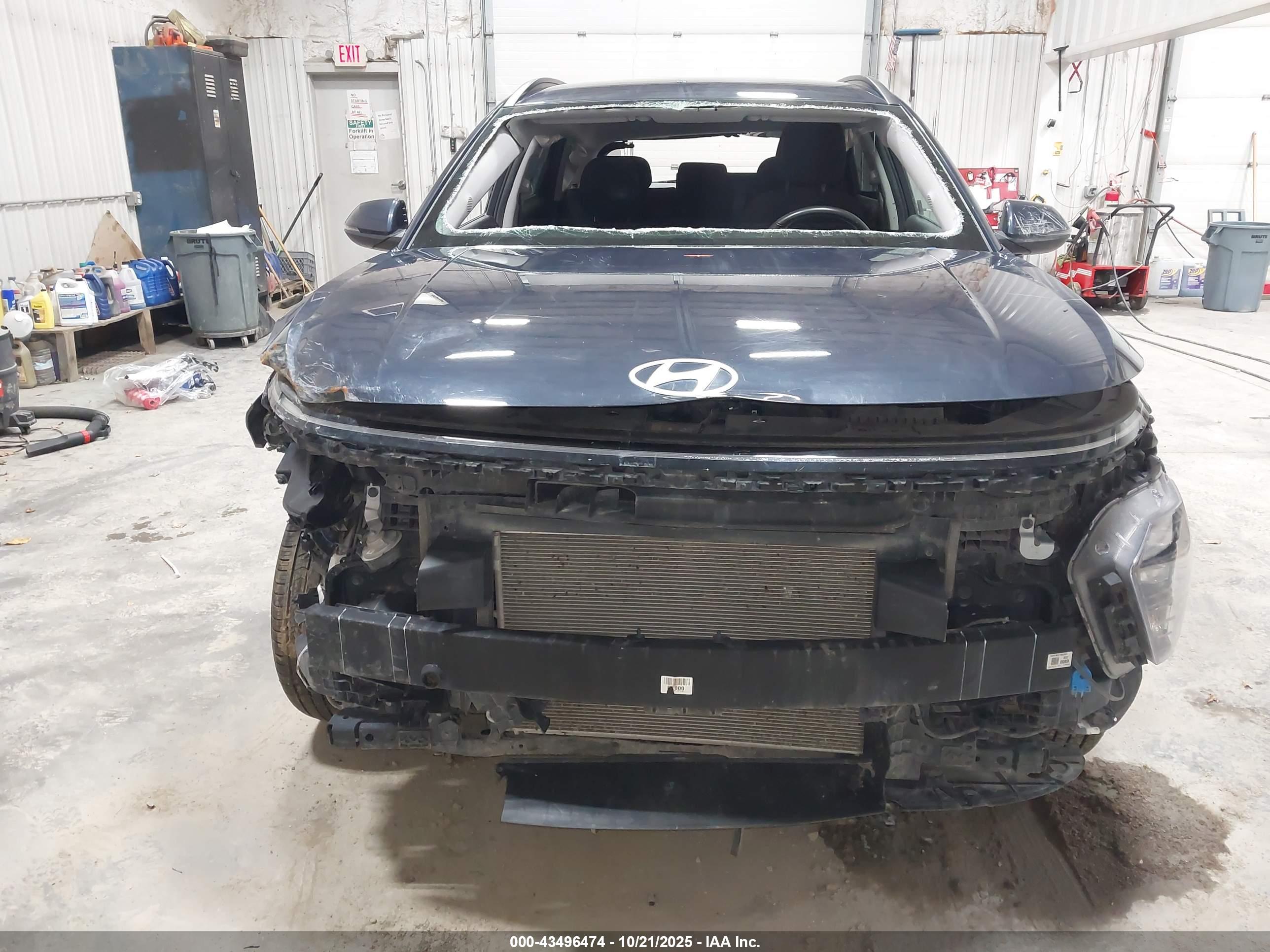 HYUNDAI KONA image 6