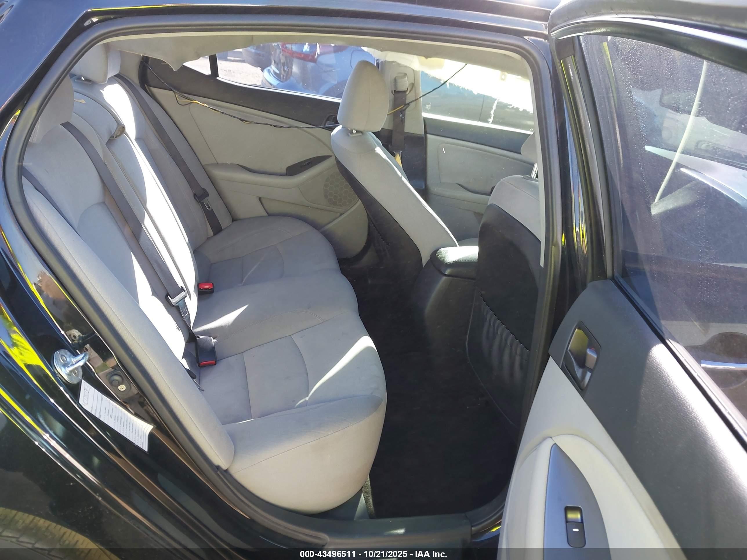 KIA OPTIMA image 8