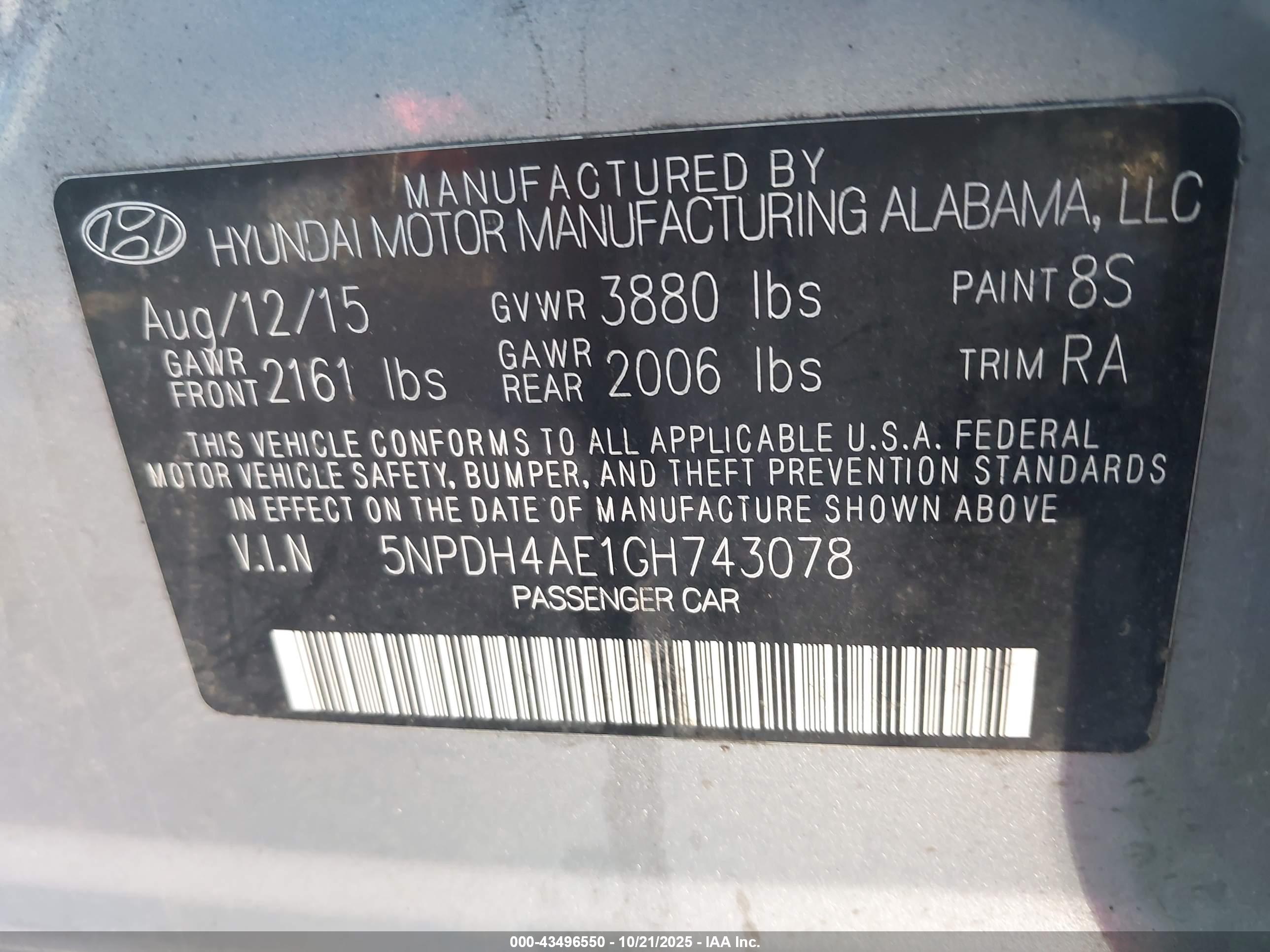 HYUNDAI ELANTRA image 9
