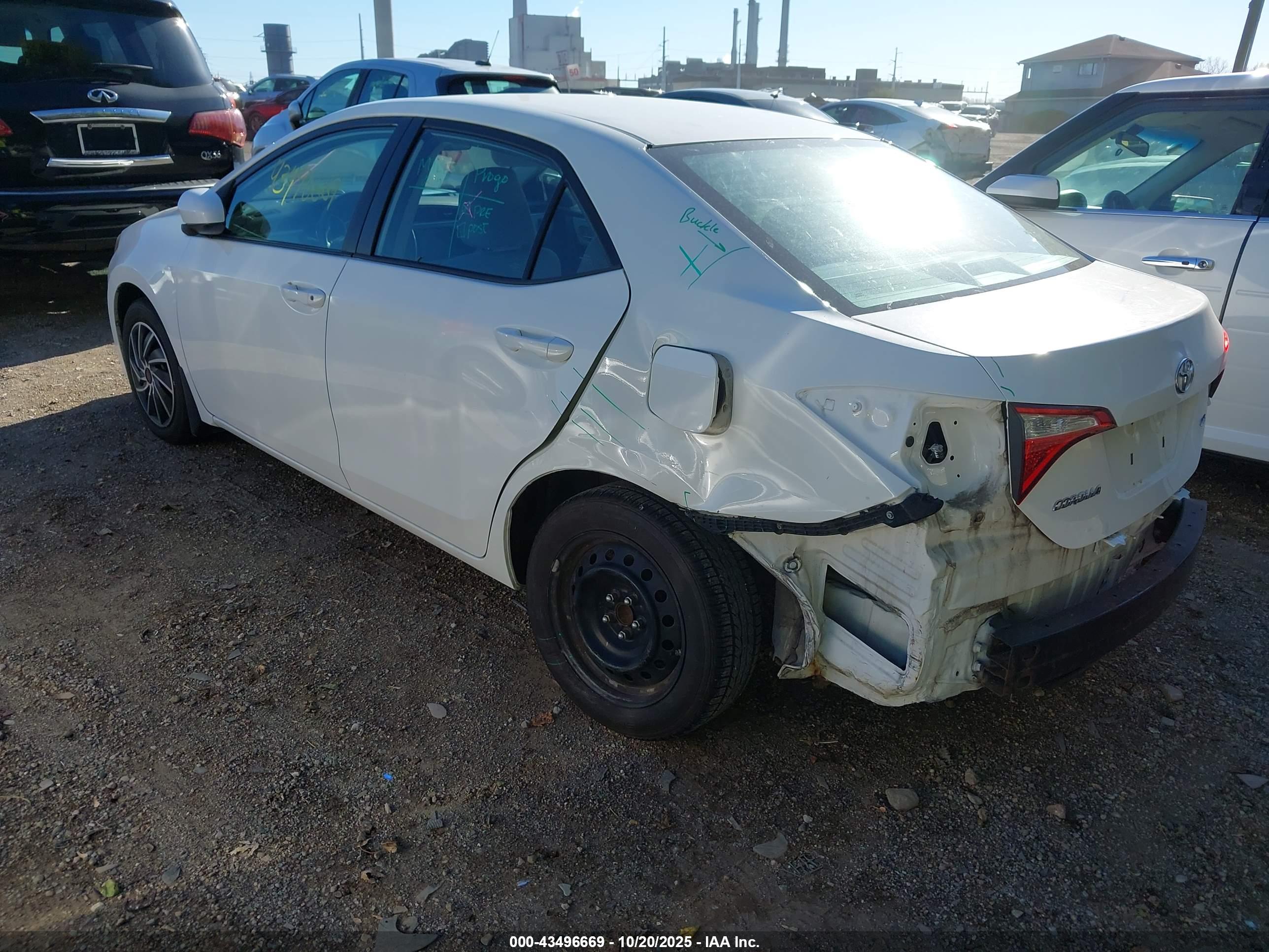 TOYOTA COROLLA image 3