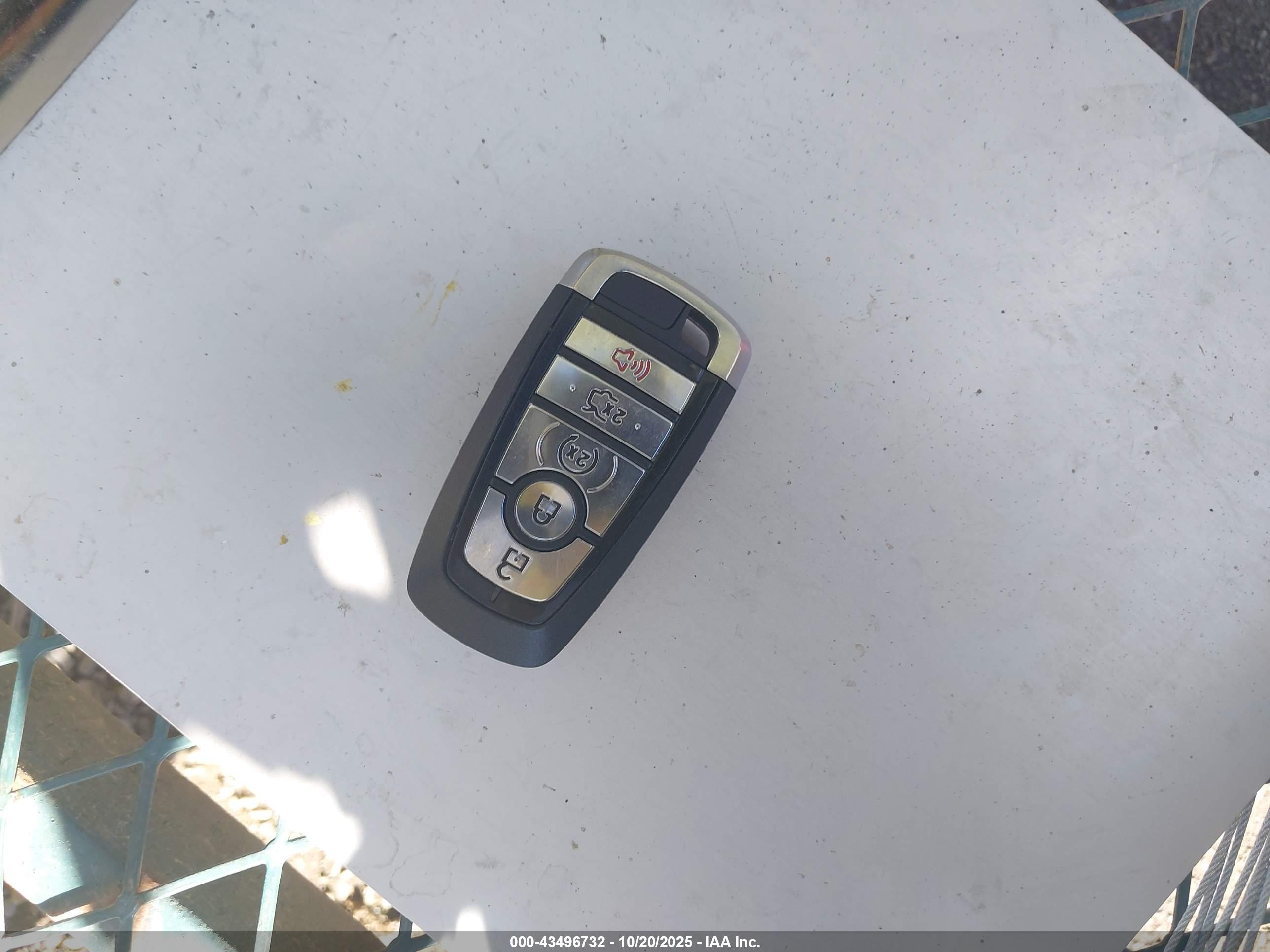 FORD EXPLORER image 11