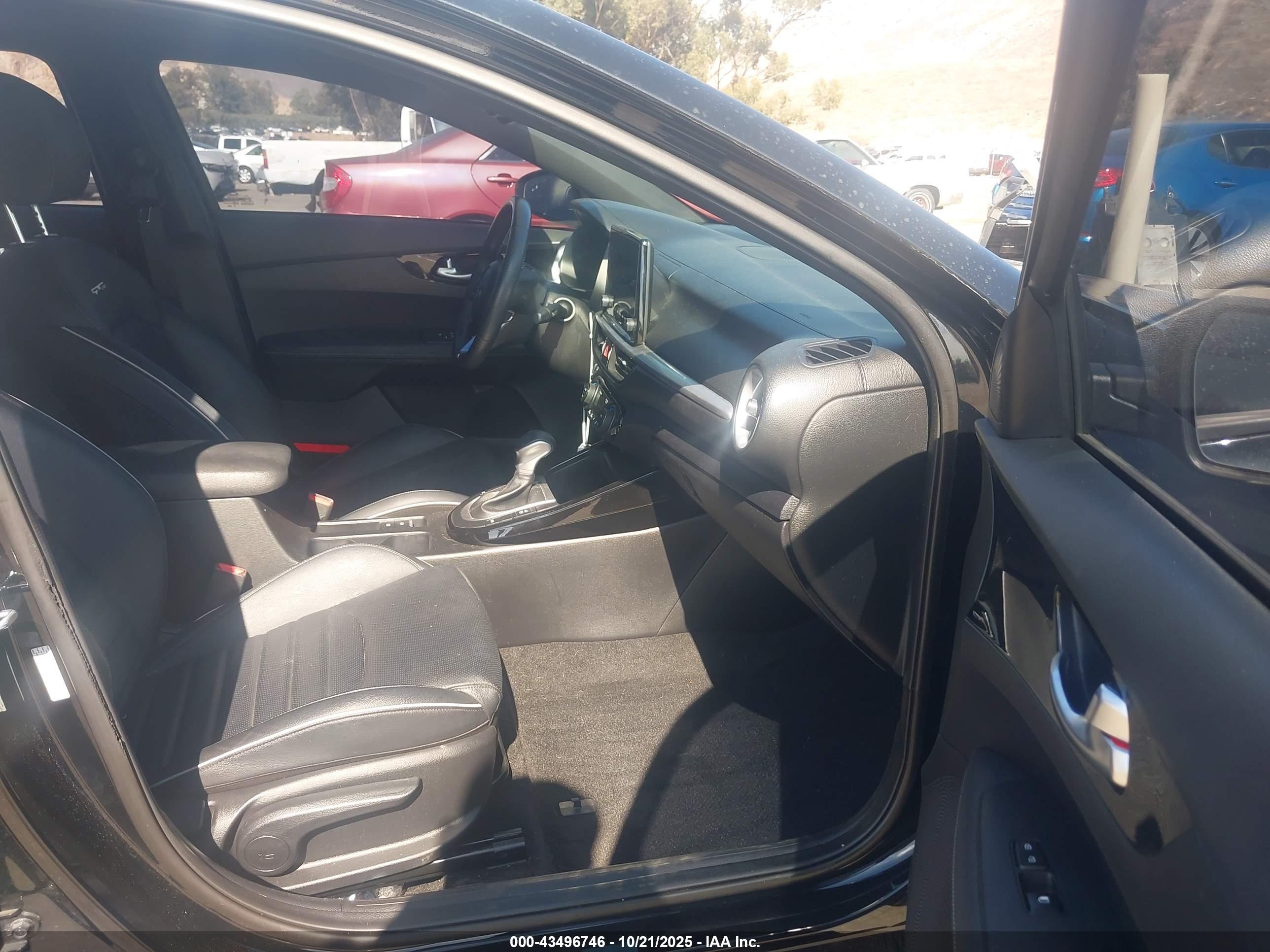 KIA FORTE image 5