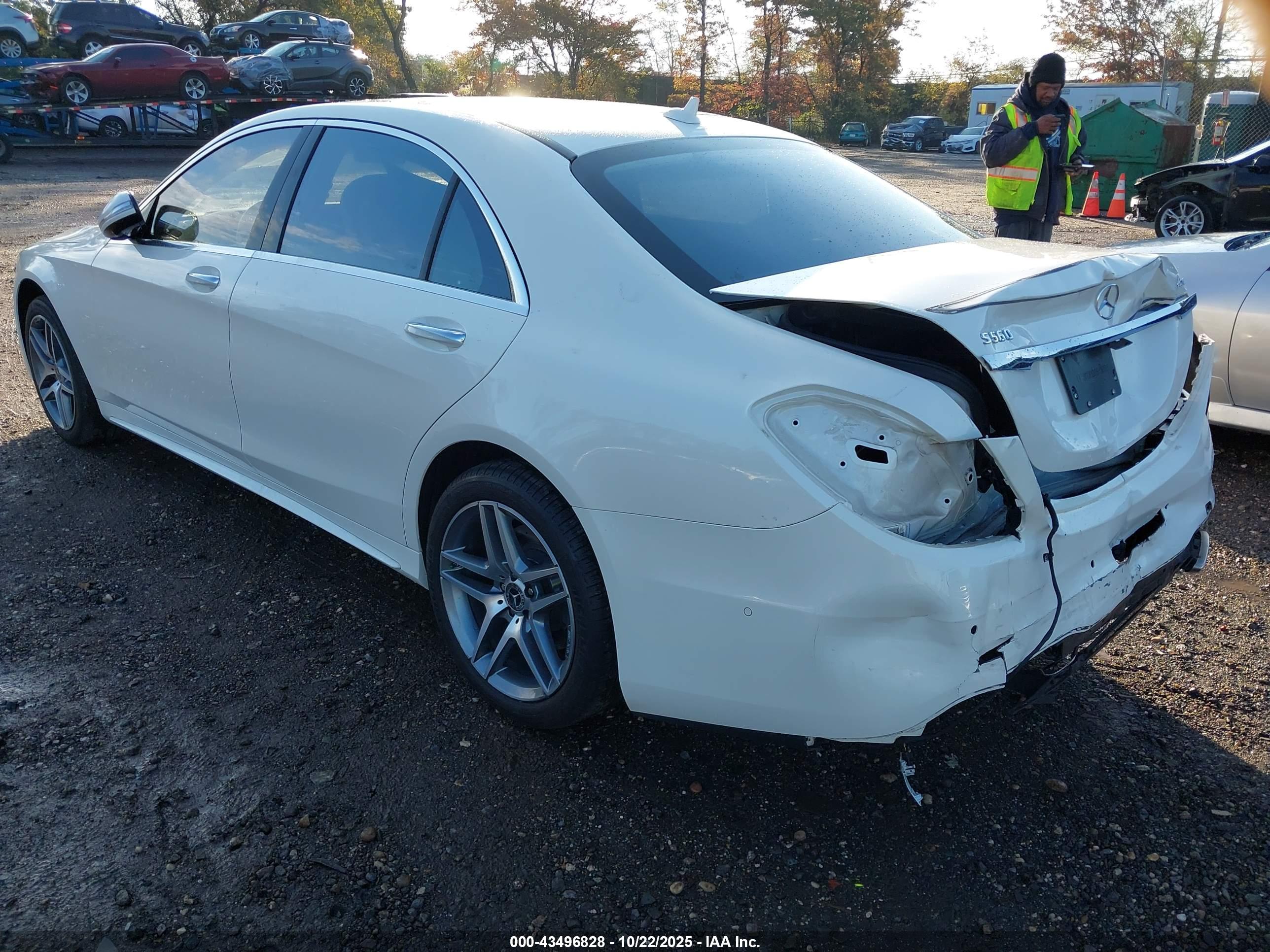 MERCEDES-BENZ S image 3