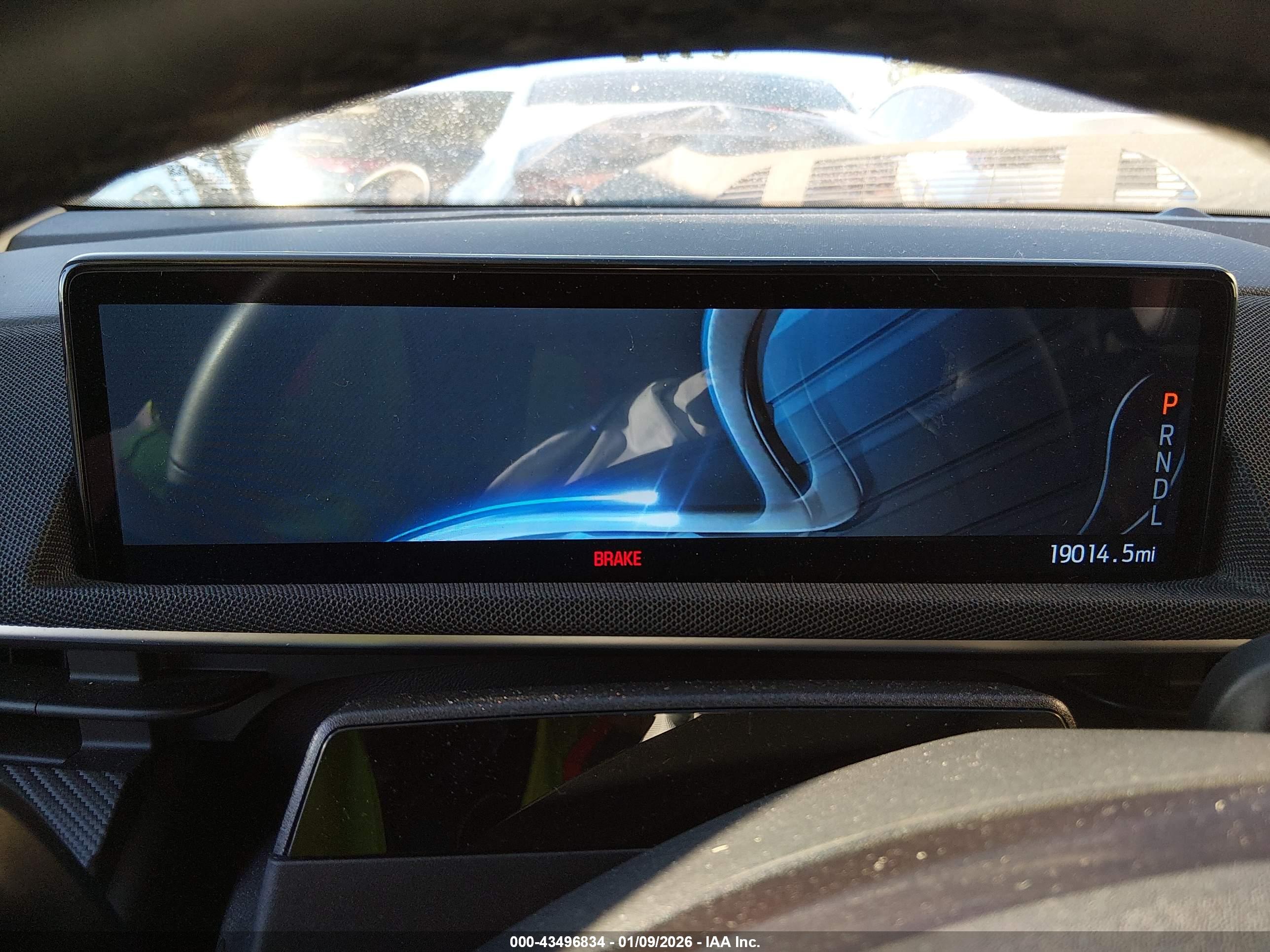 FORD MUSTANG image 7