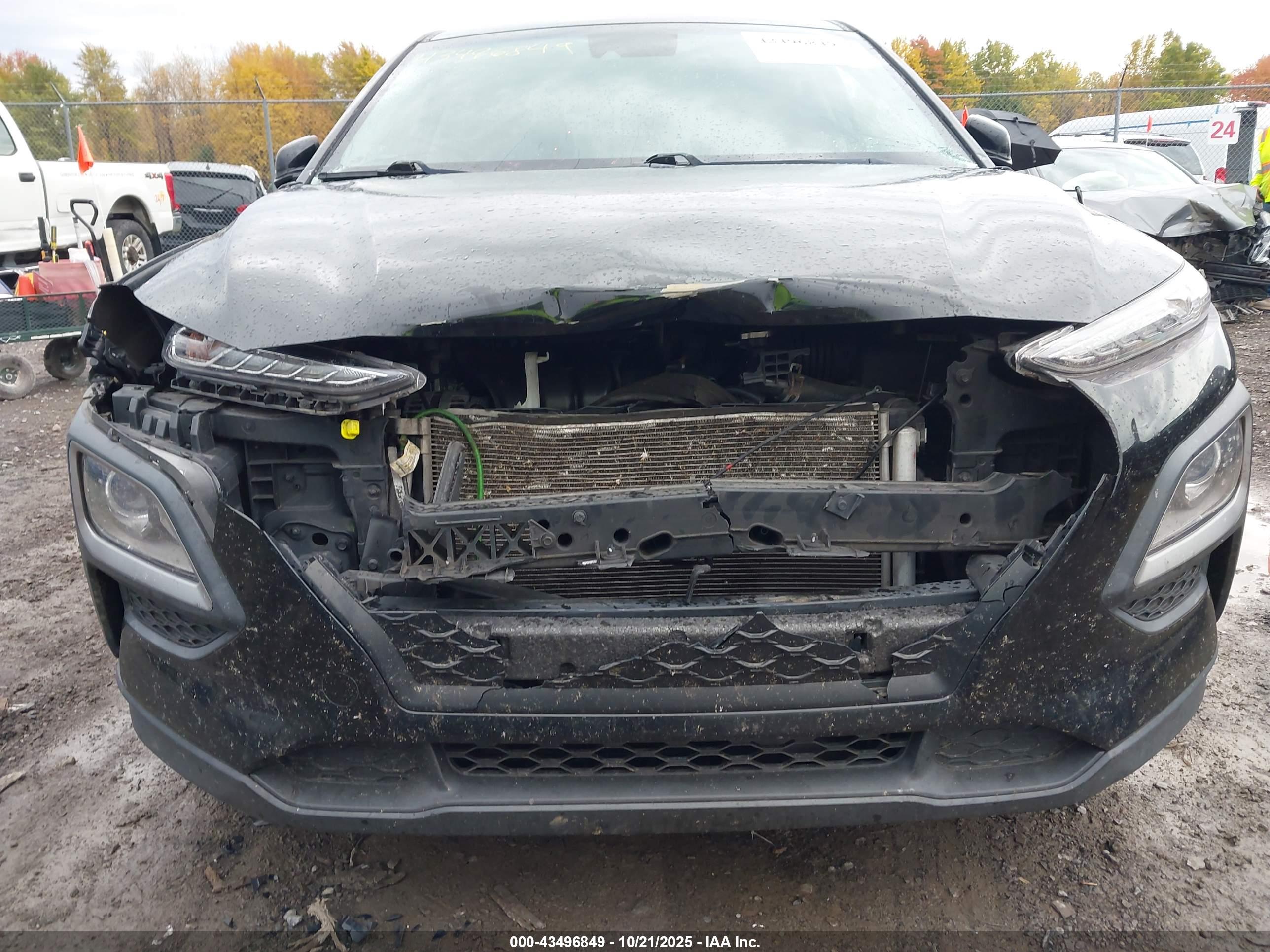 HYUNDAI KONA image 6