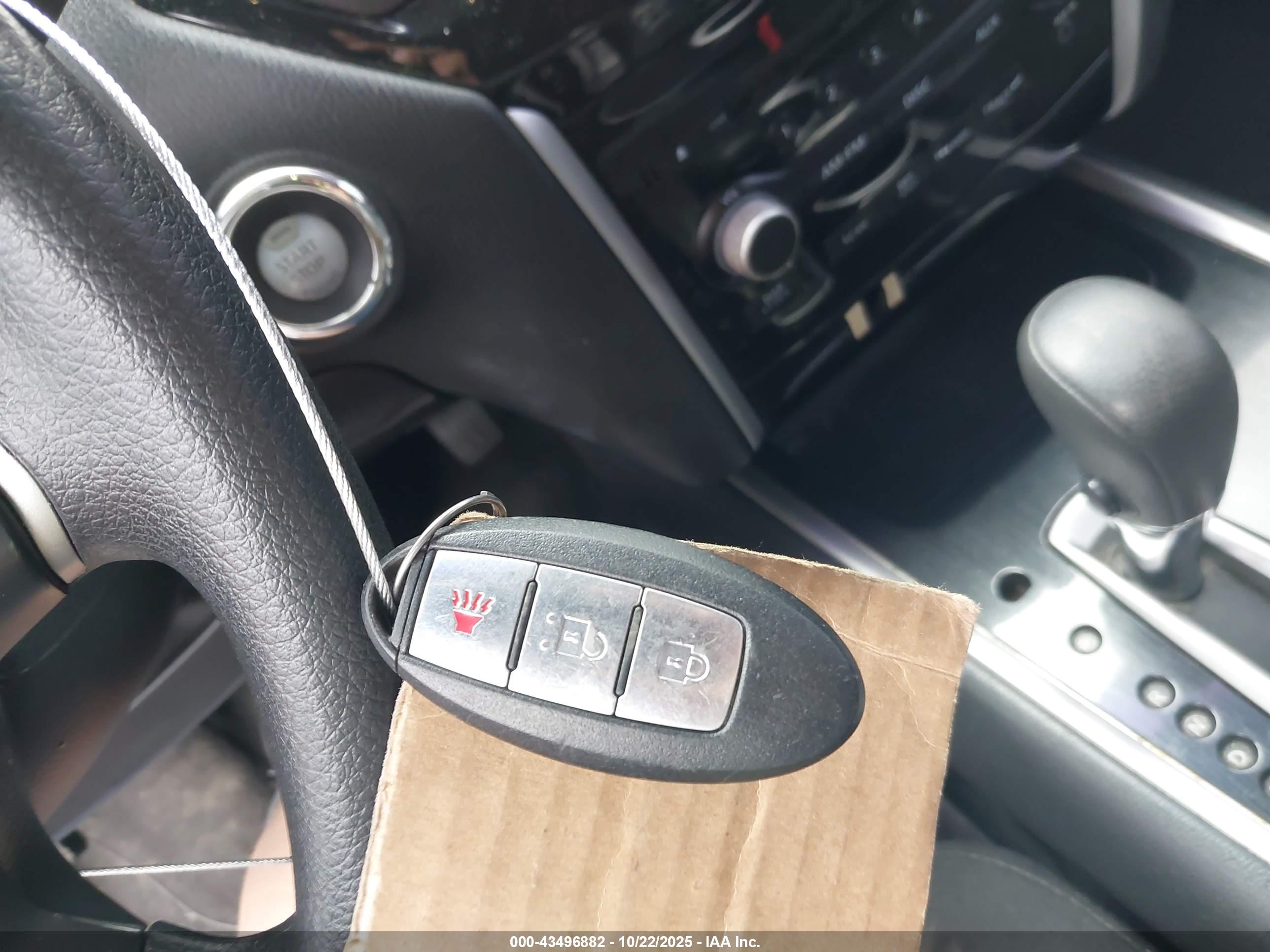 NISSAN PATHFINDER image 11