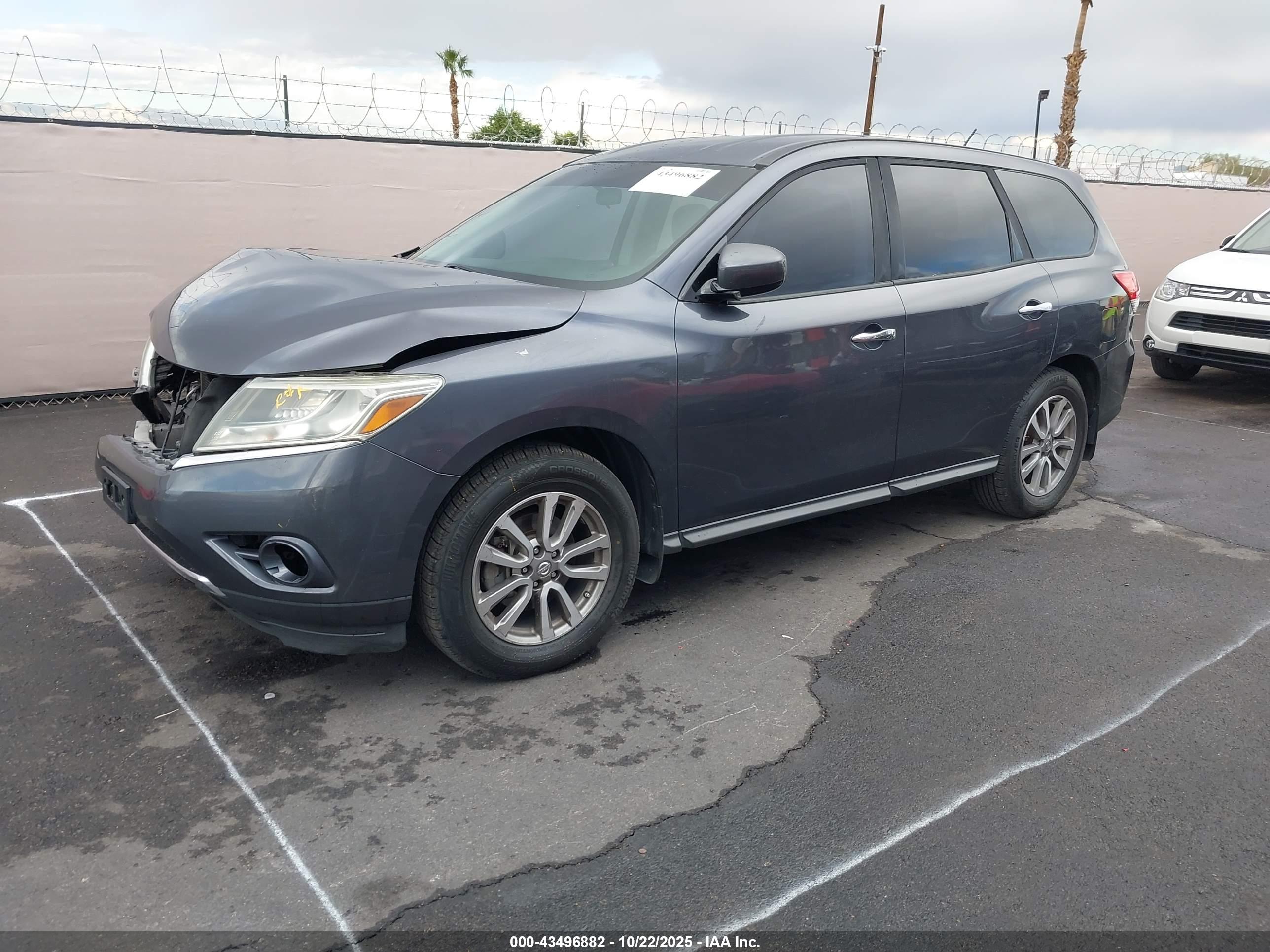 NISSAN PATHFINDER image 2