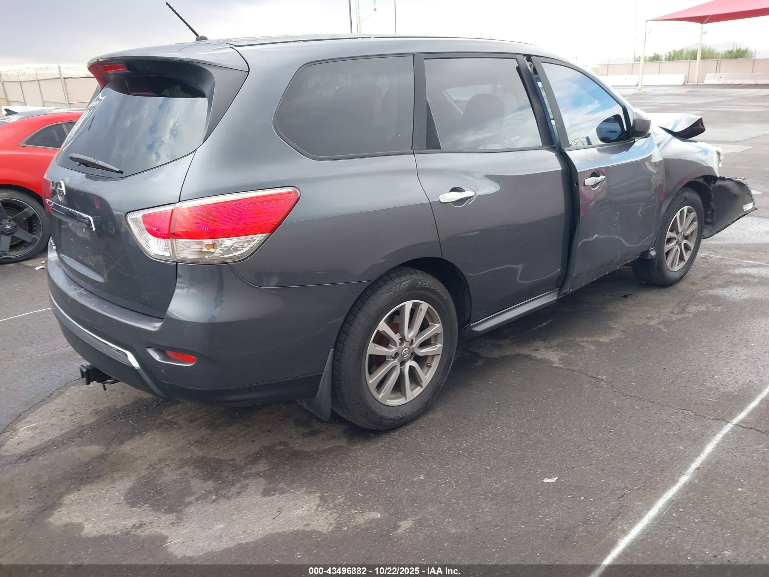 NISSAN PATHFINDER image 4