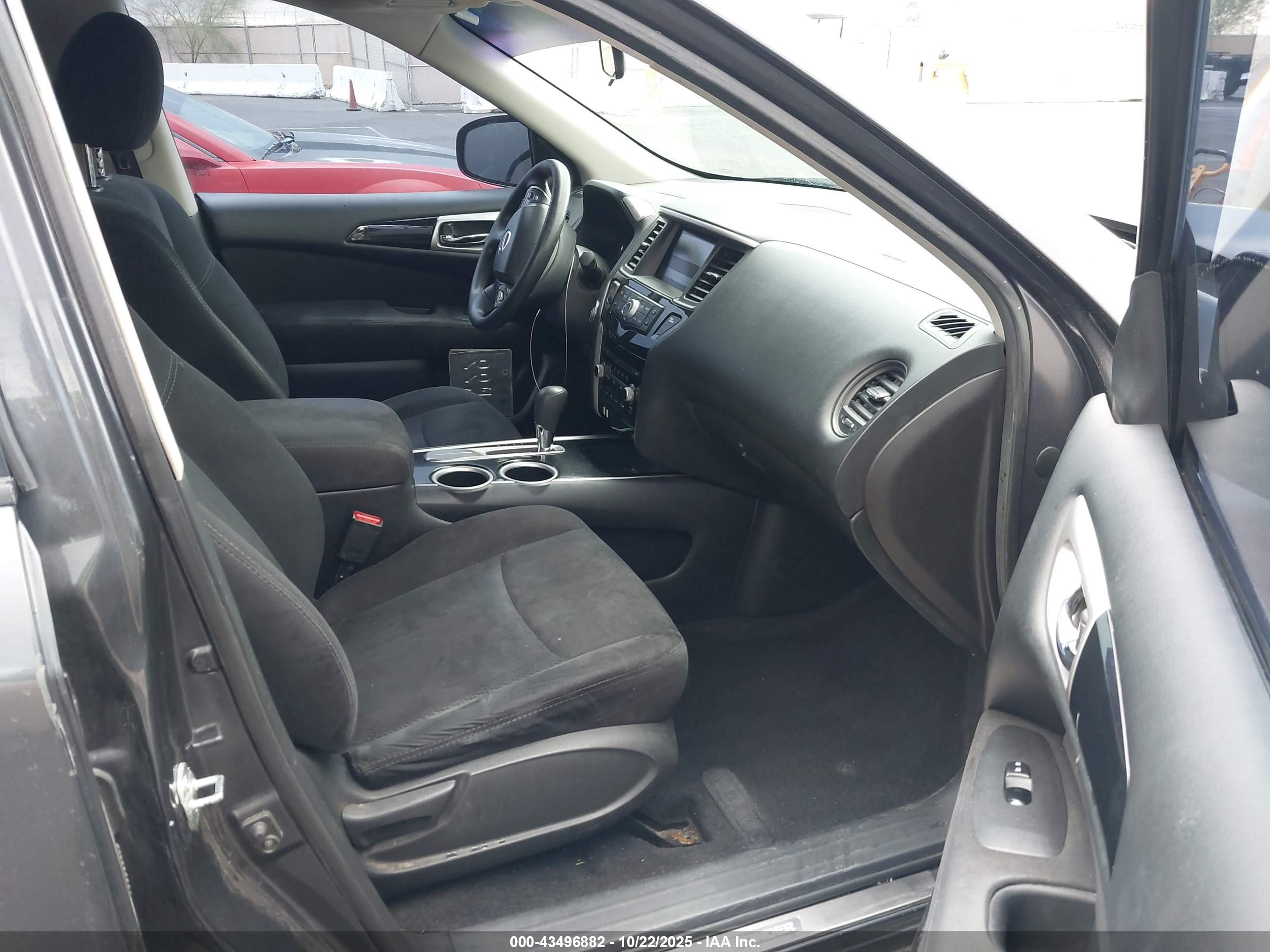 NISSAN PATHFINDER image 5