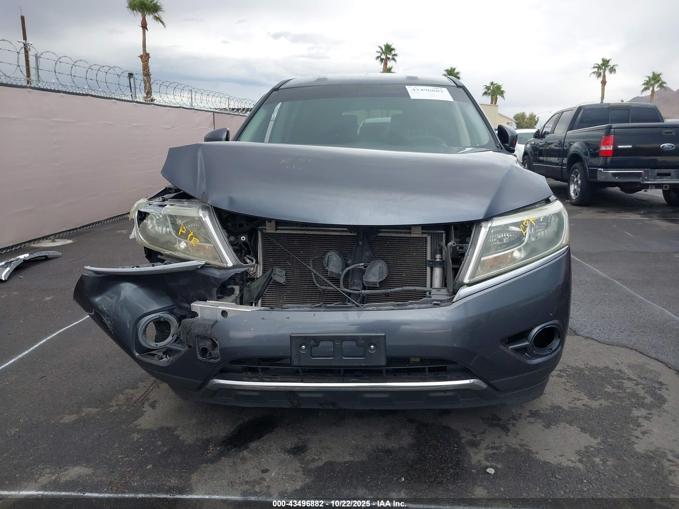 NISSAN PATHFINDER image 6