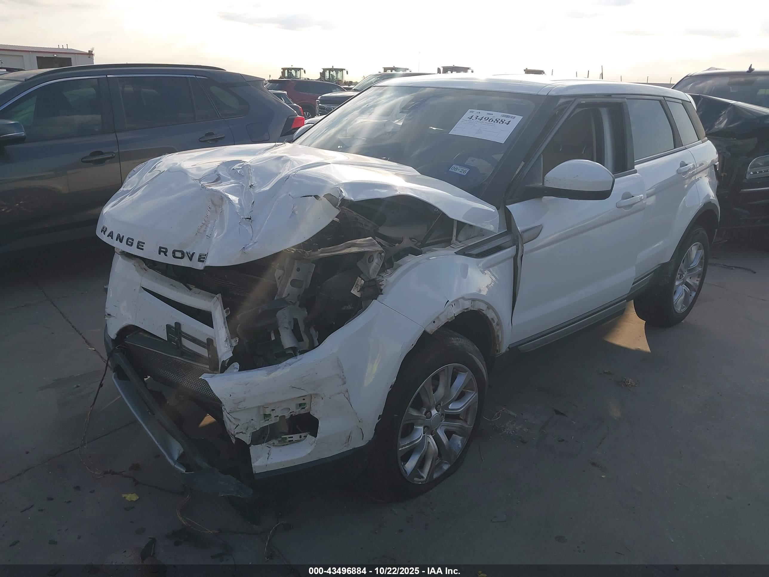 LAND ROVER image 2