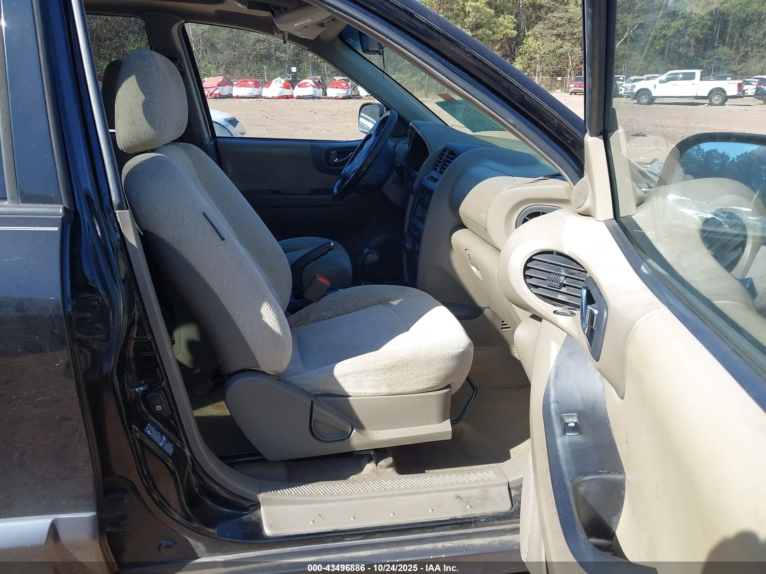 HYUNDAI SANTA image 5