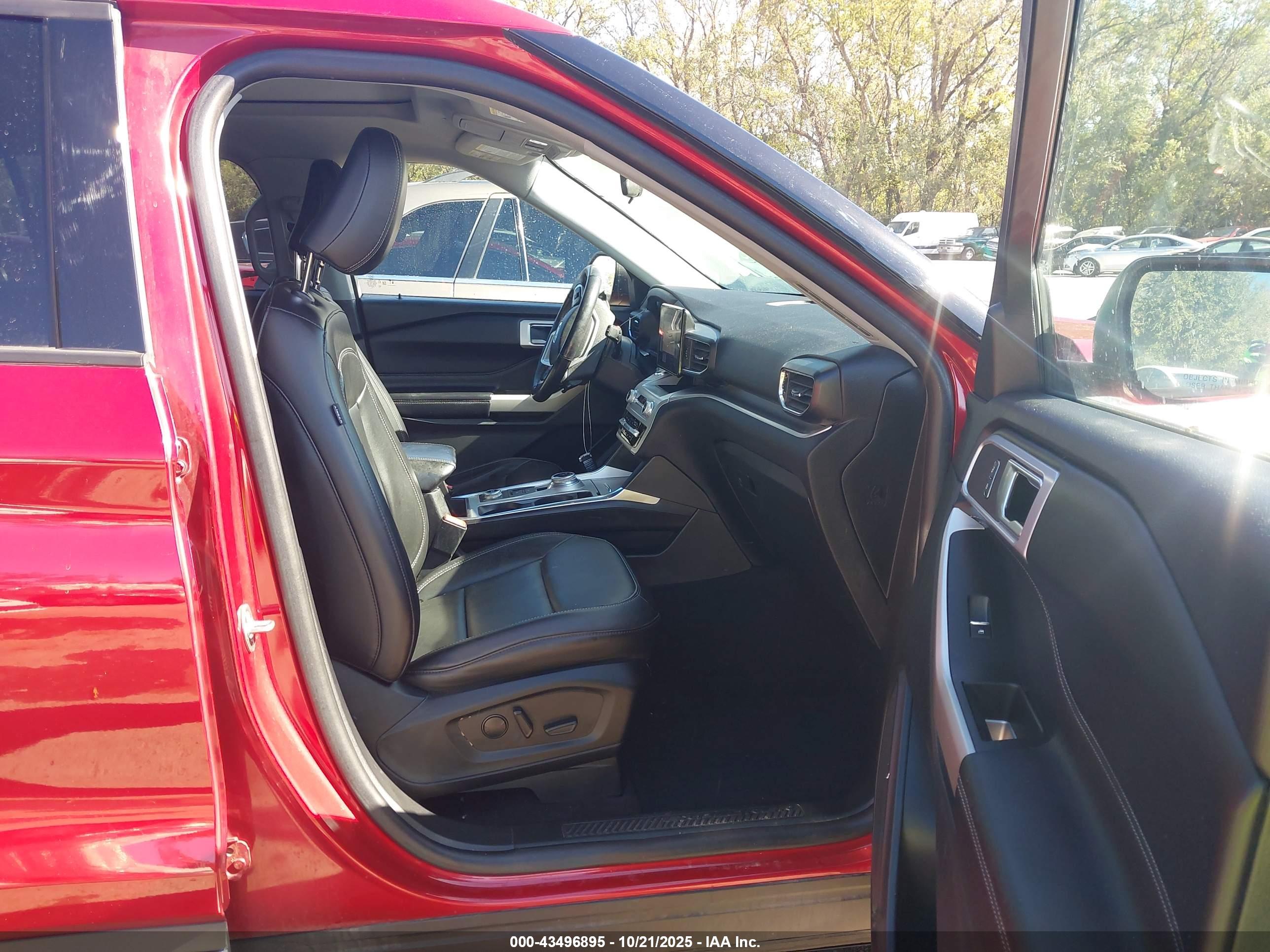 FORD EXPLORER image 5