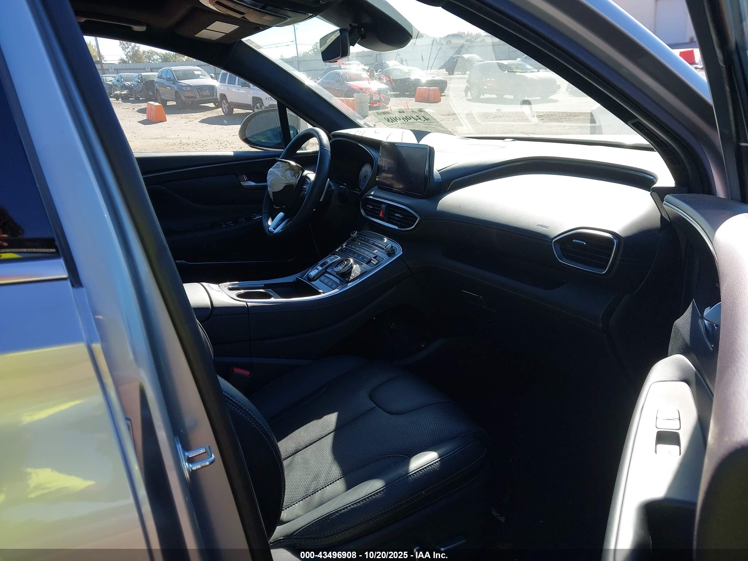 HYUNDAI SANTA image 5