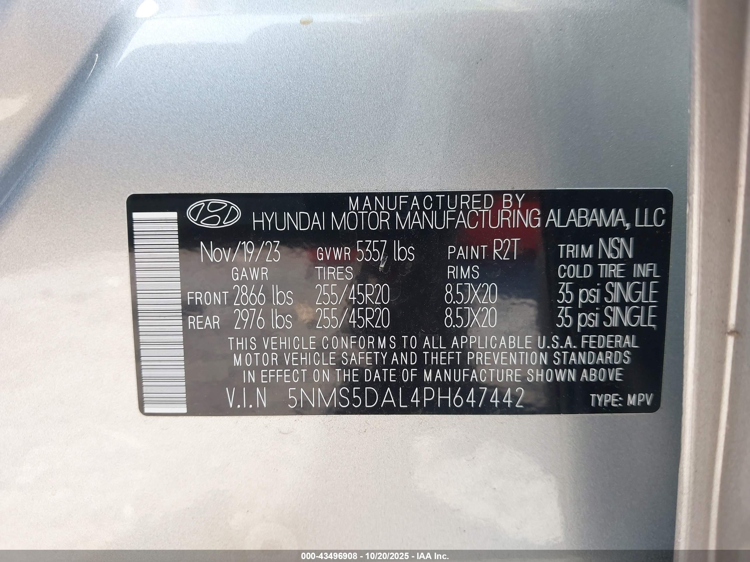 HYUNDAI SANTA image 9