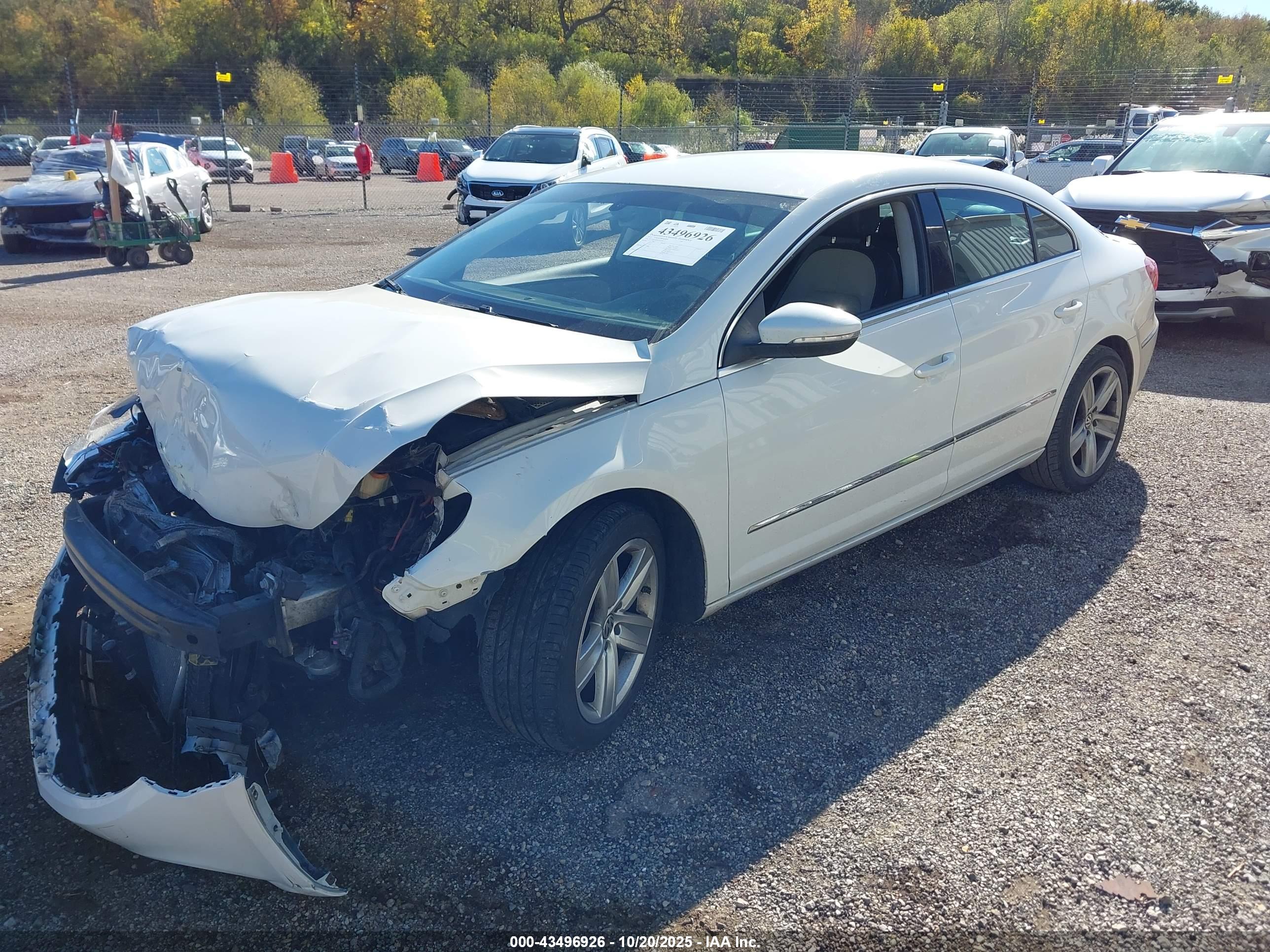 VOLKSWAGEN CC image 2