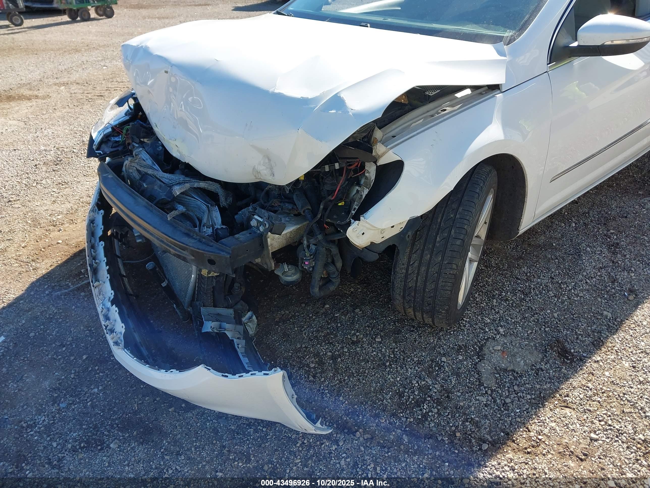 VOLKSWAGEN CC image 6