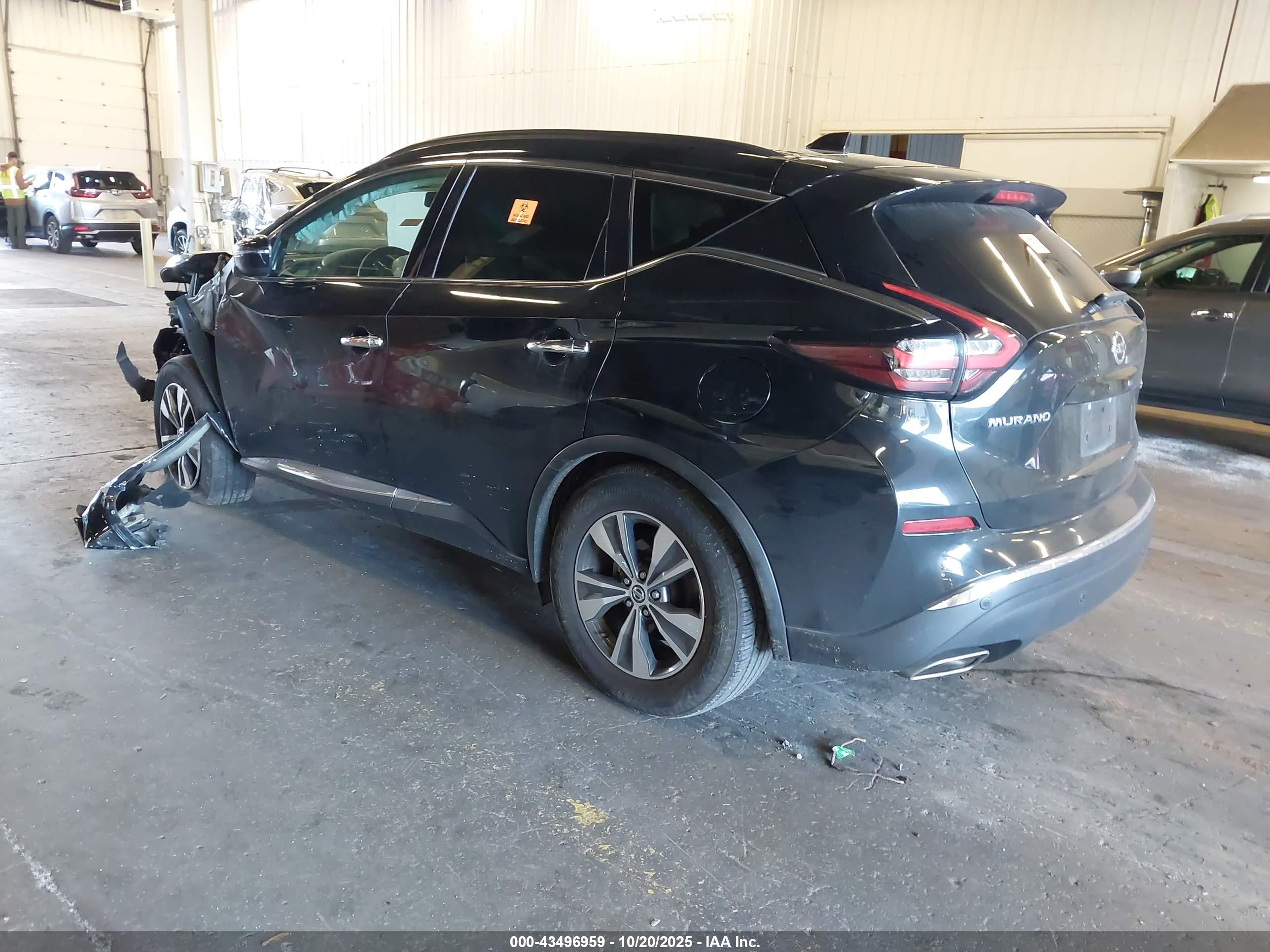 NISSAN MURANO image 3