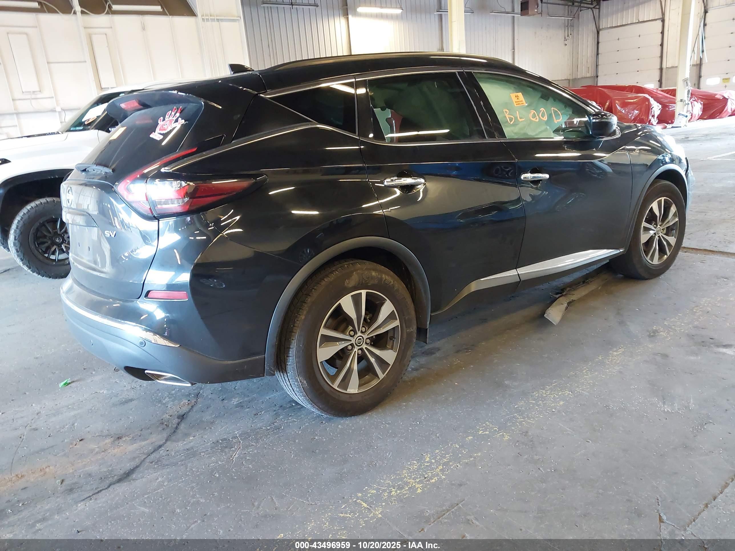 NISSAN MURANO image 4