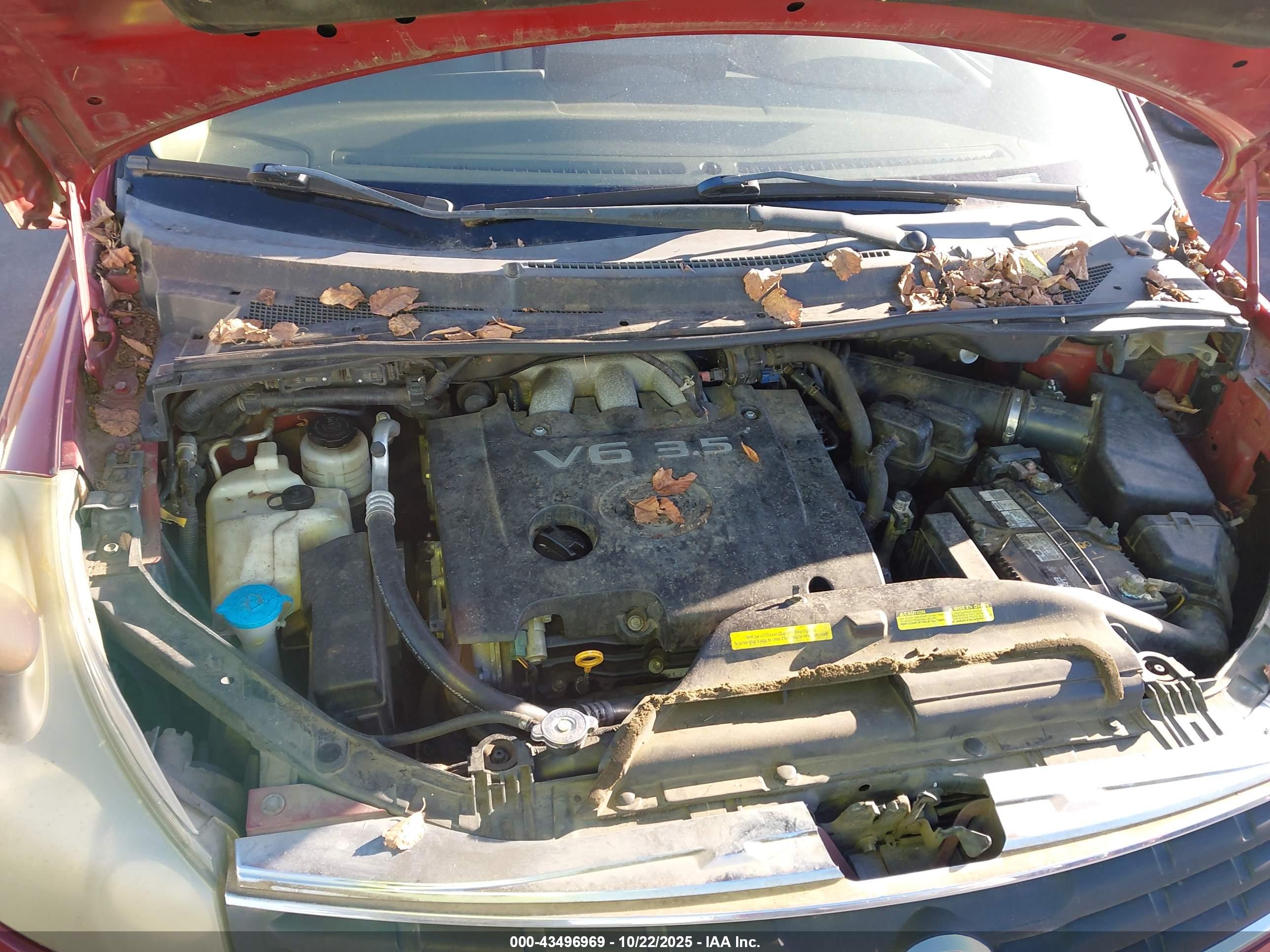 NISSAN QUEST image 10