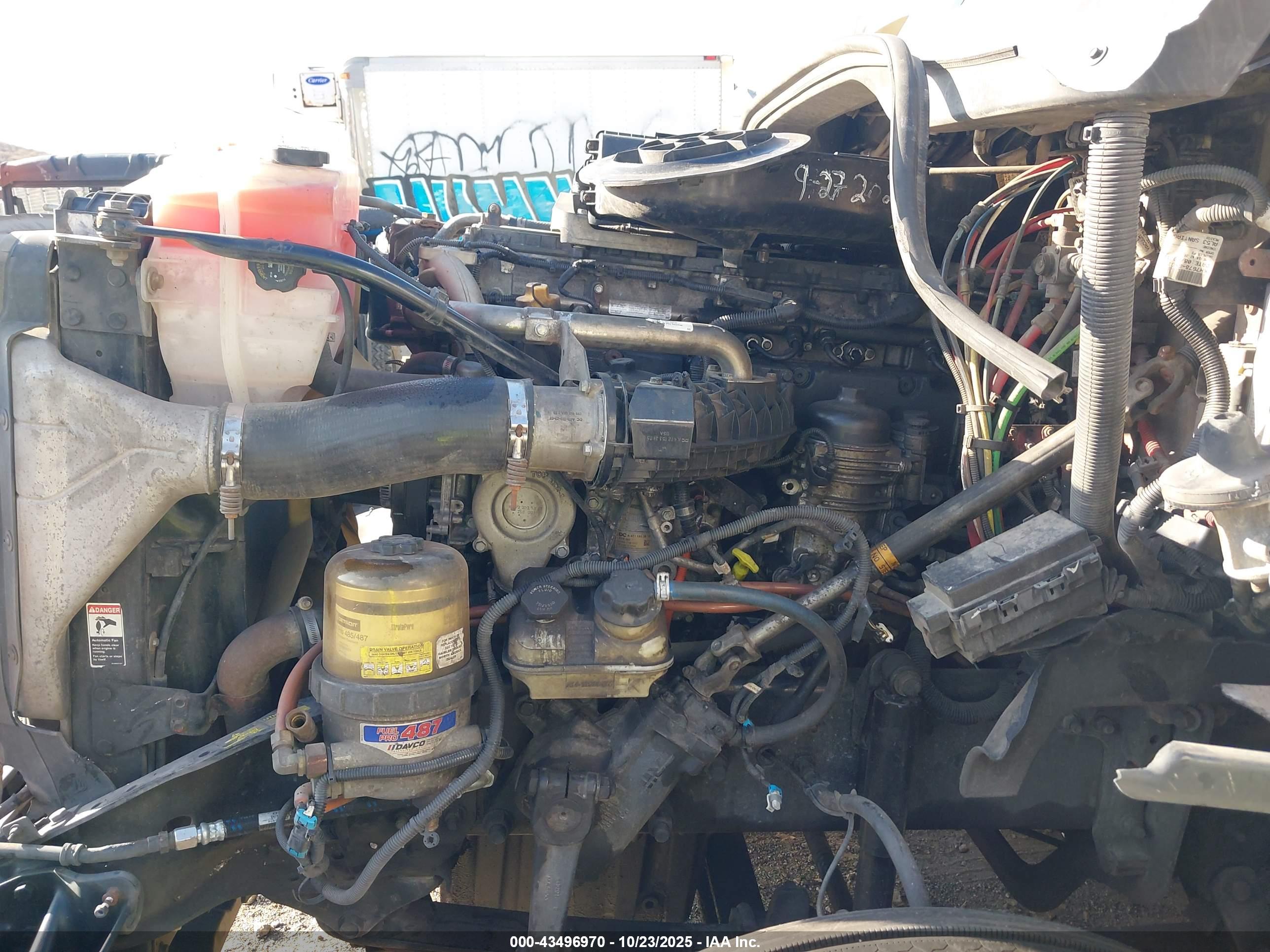 FREIGHTLINER CASCADIA image 10