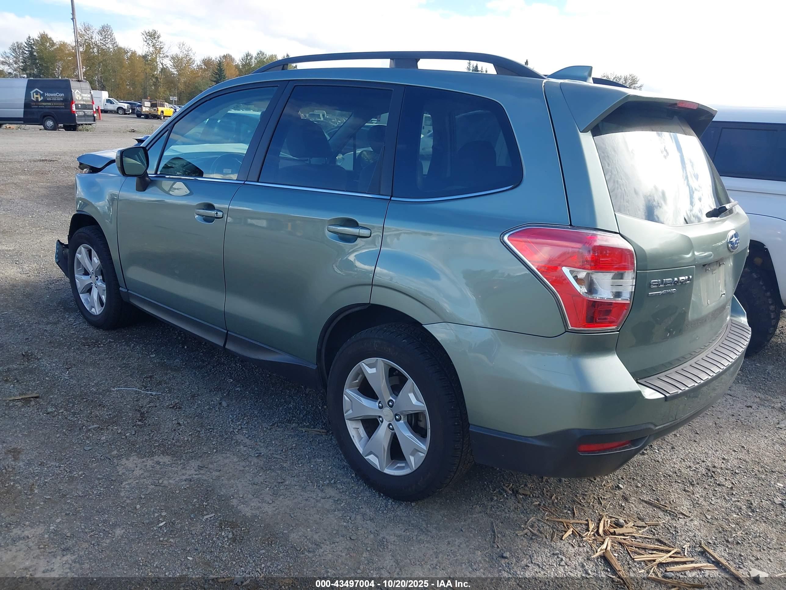 SUBARU FORESTER image 3
