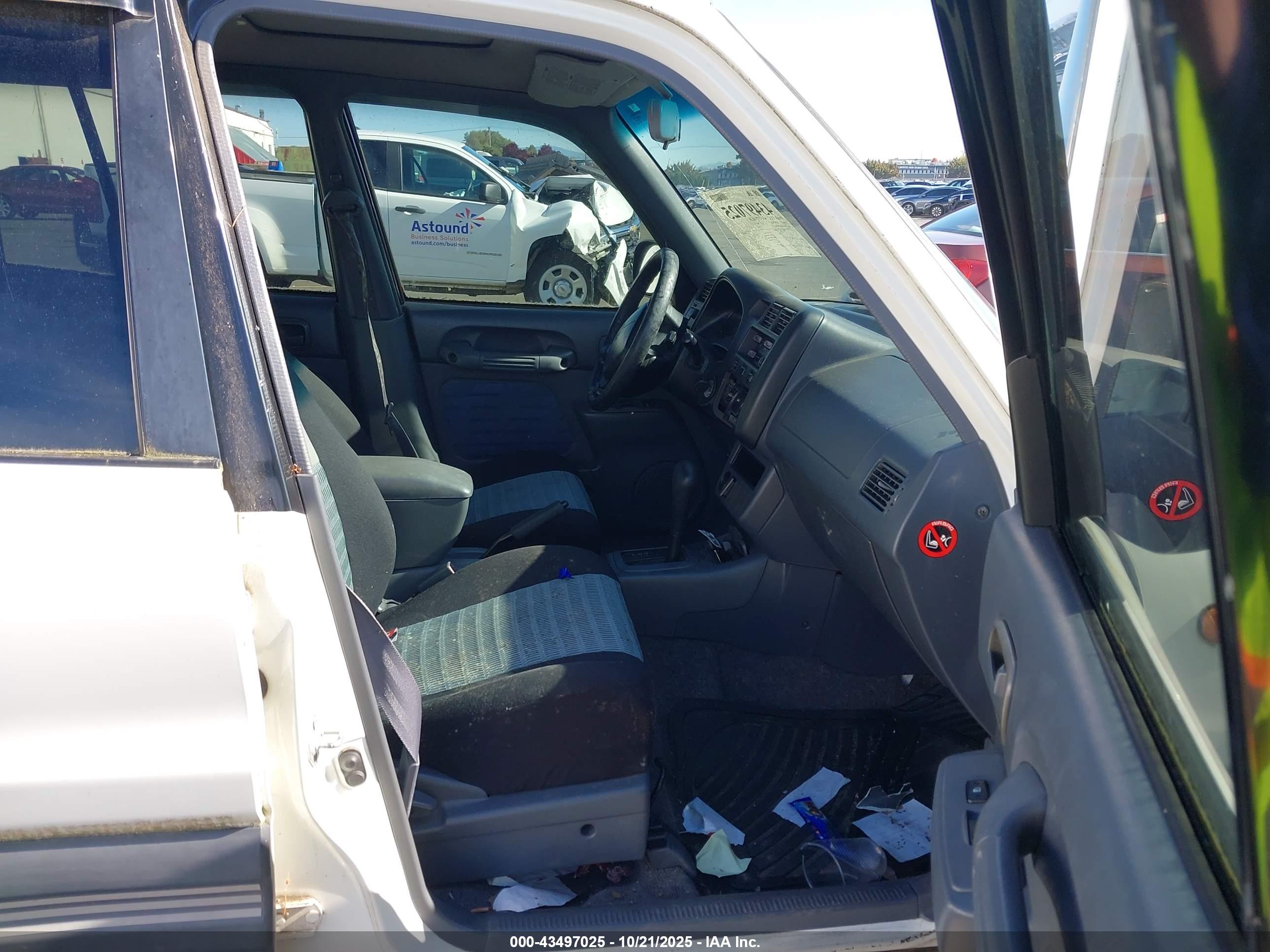 TOYOTA RAV4 image 5