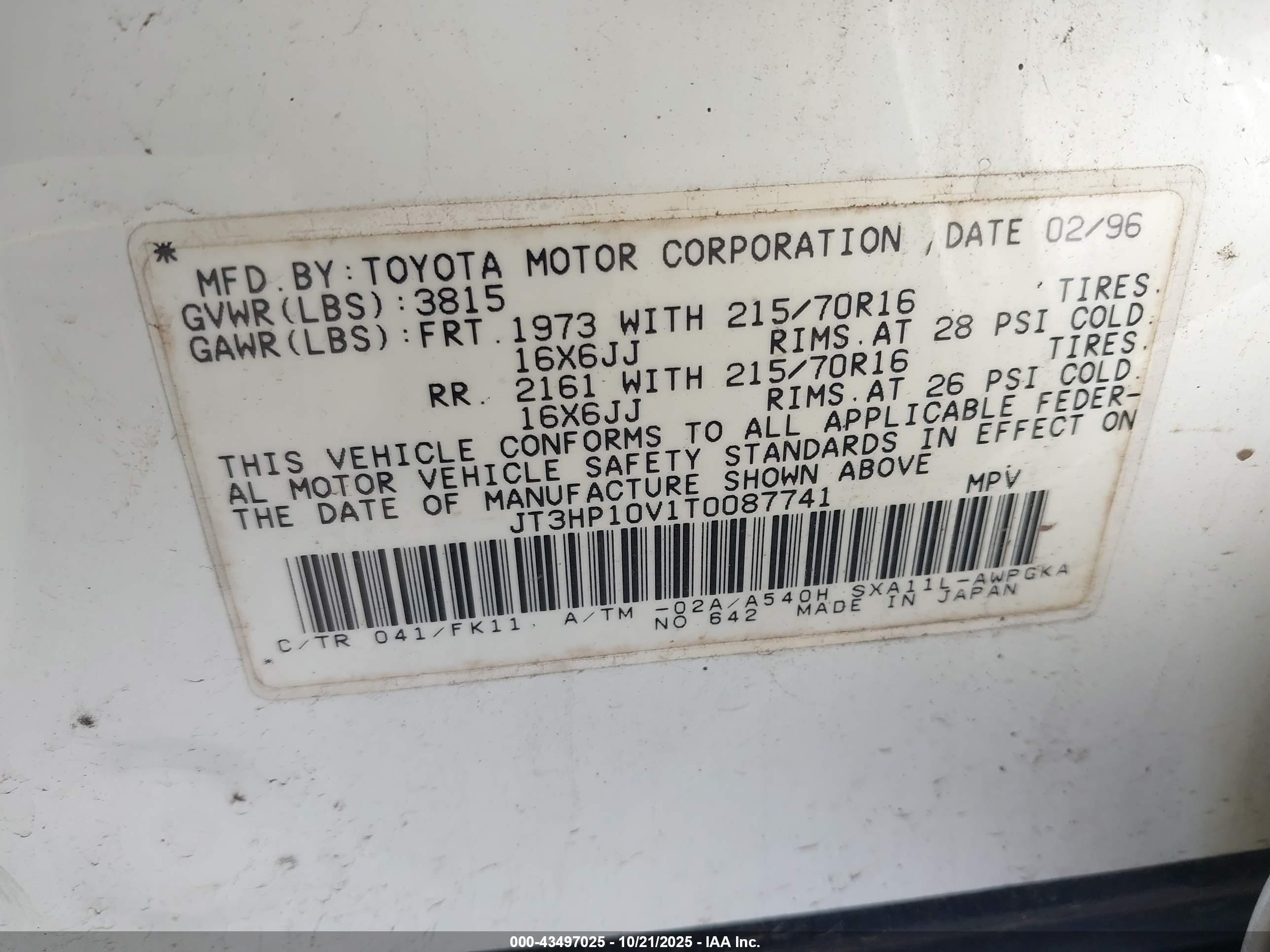 TOYOTA RAV4 image 9