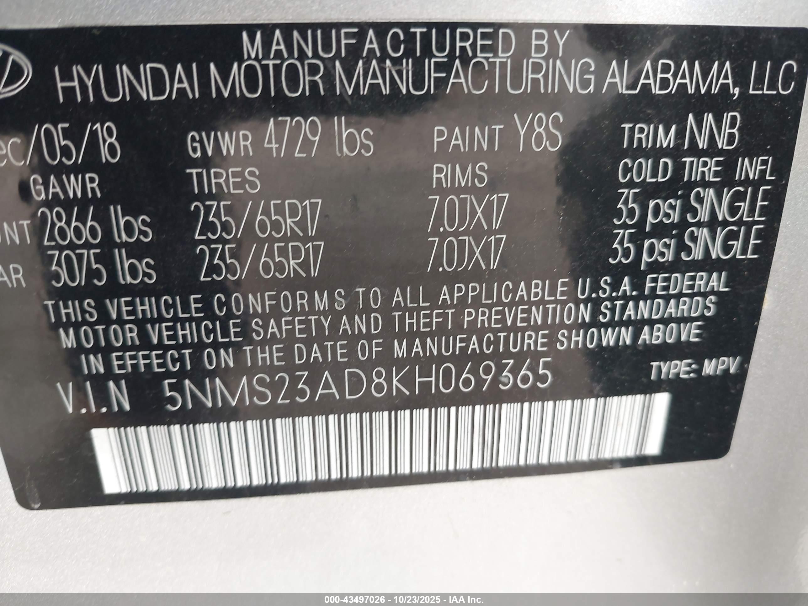 HYUNDAI SANTA image 9