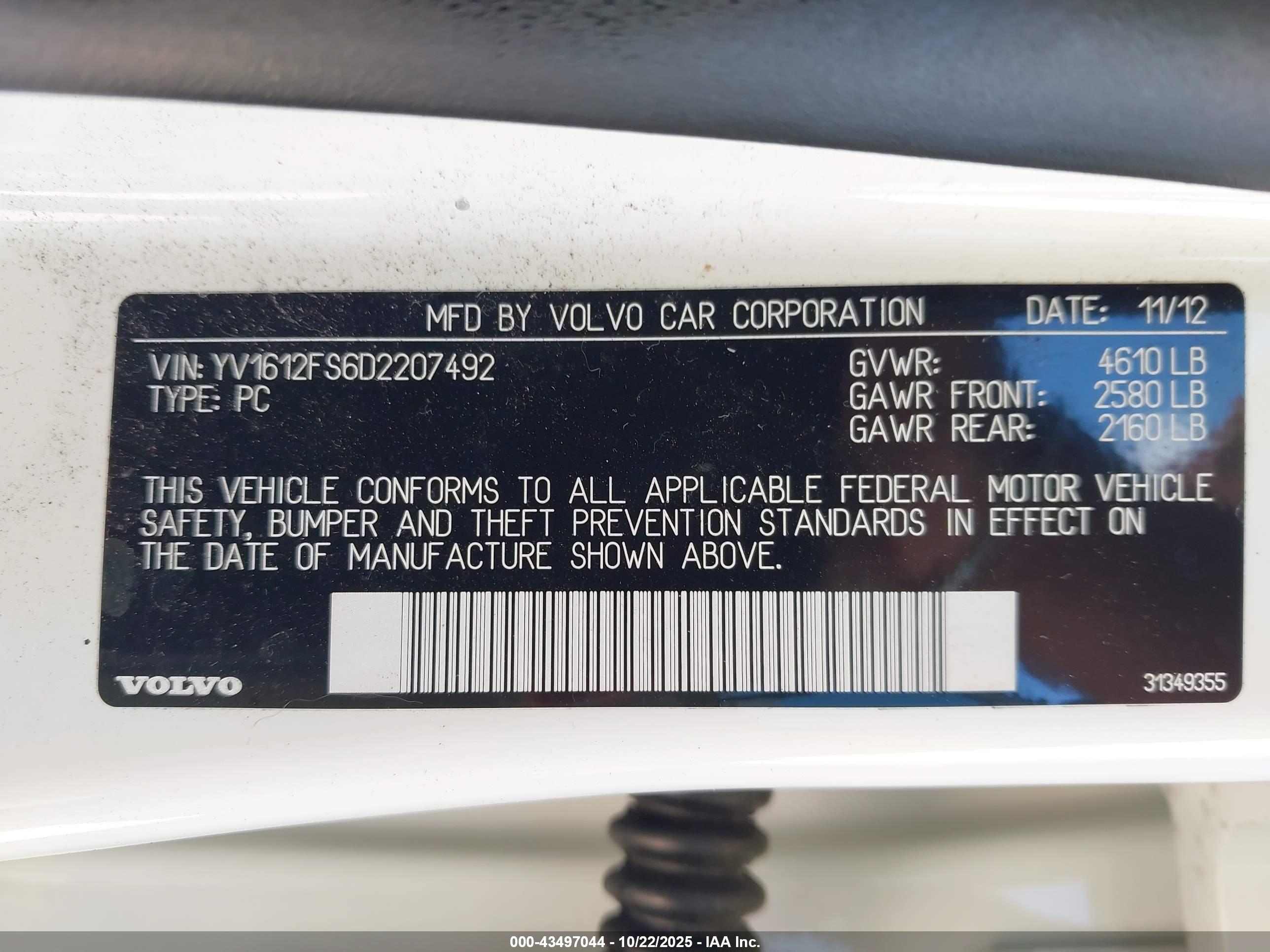 VOLVO S60 image 9