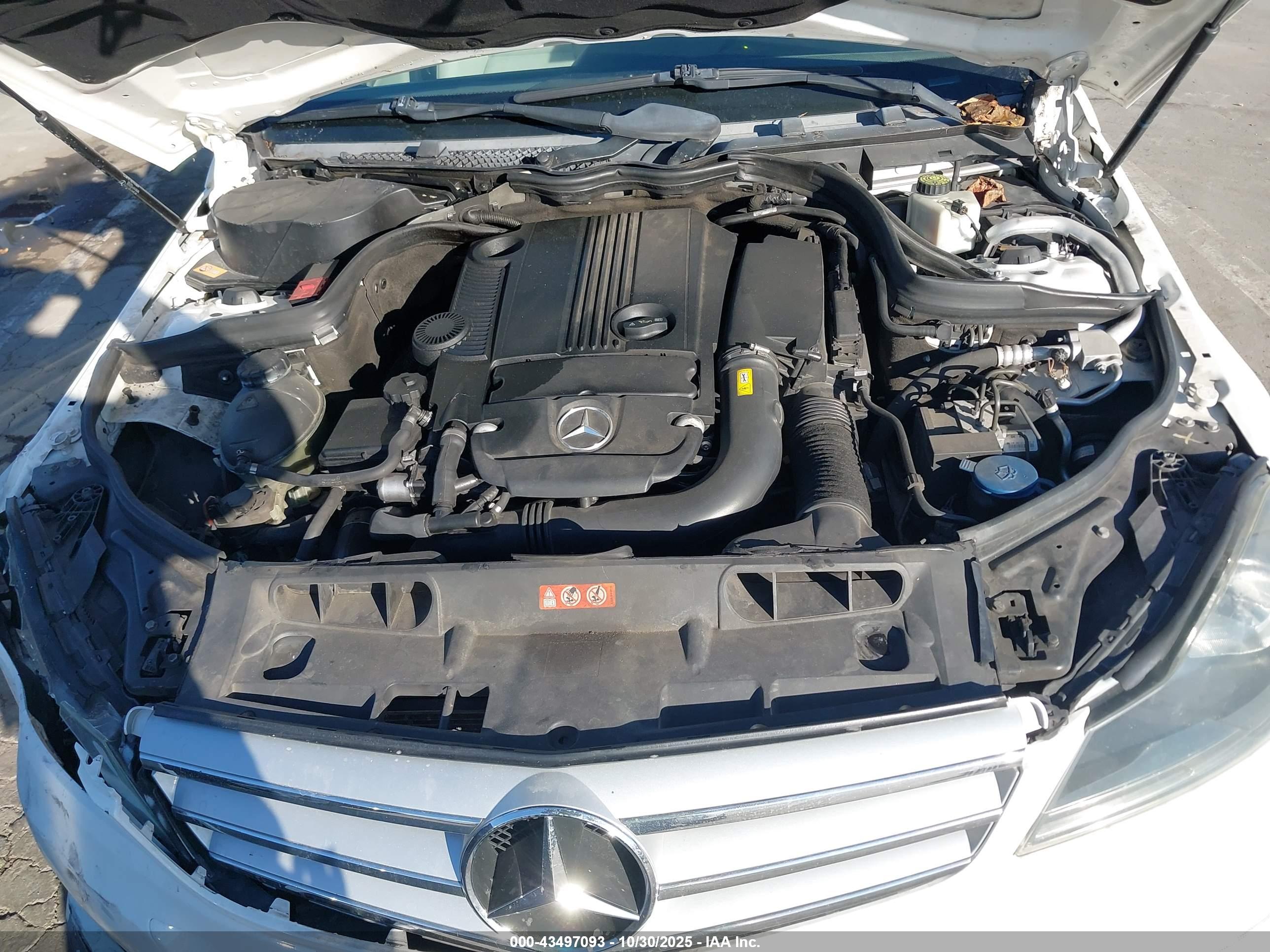 MERCEDES-BENZ C image 10