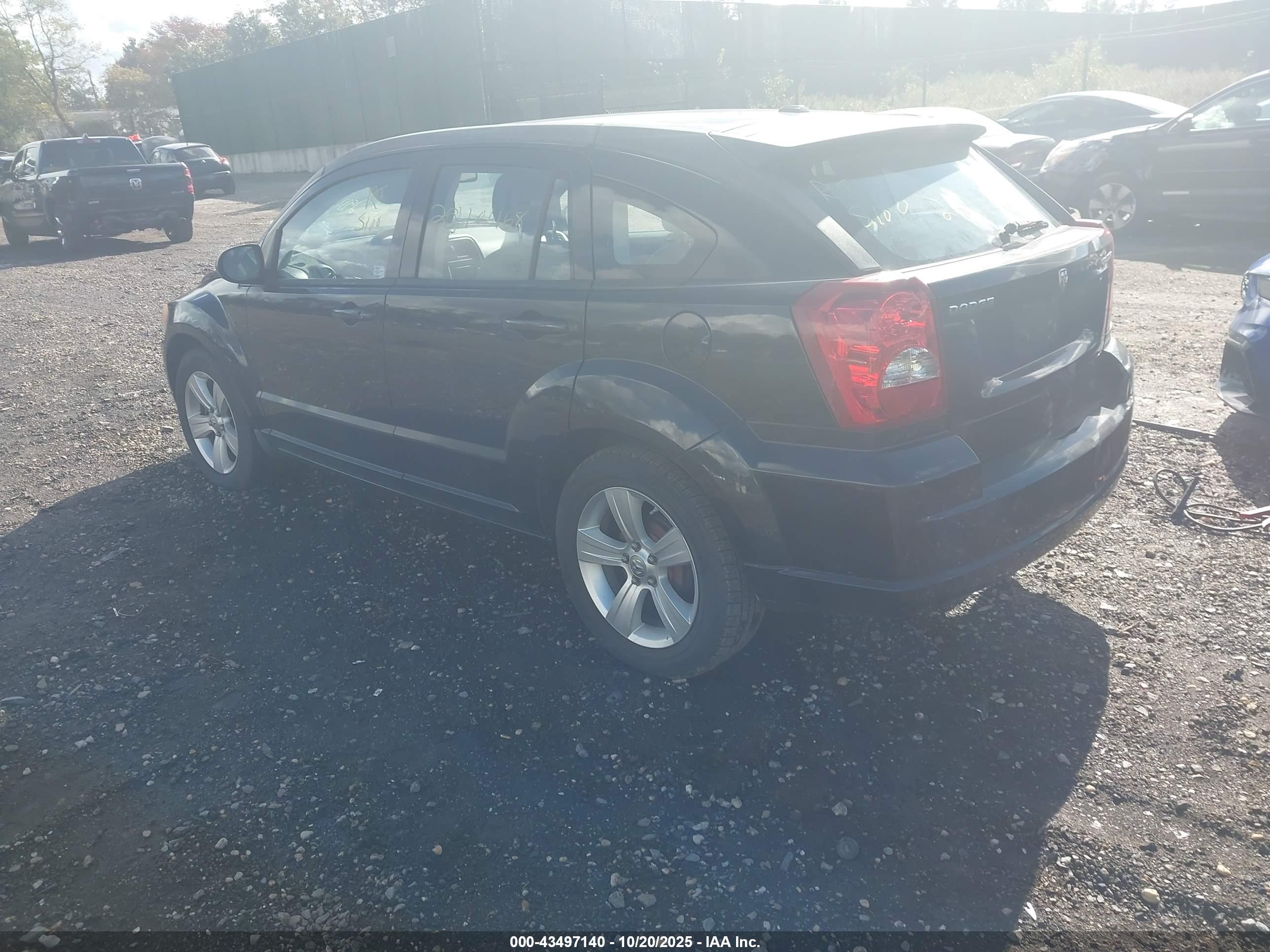 DODGE CALIBER image 3