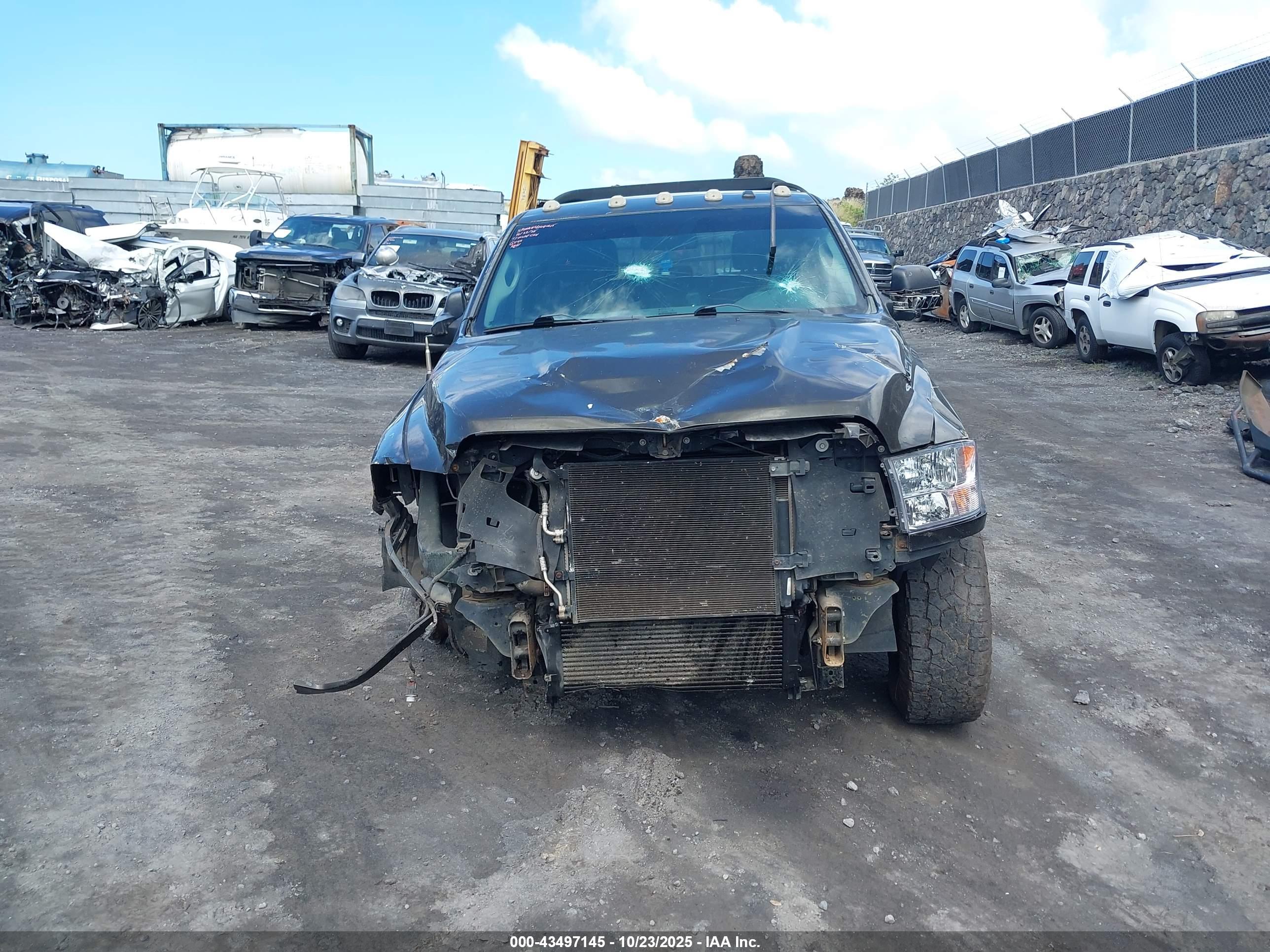 RAM 2500 image 6