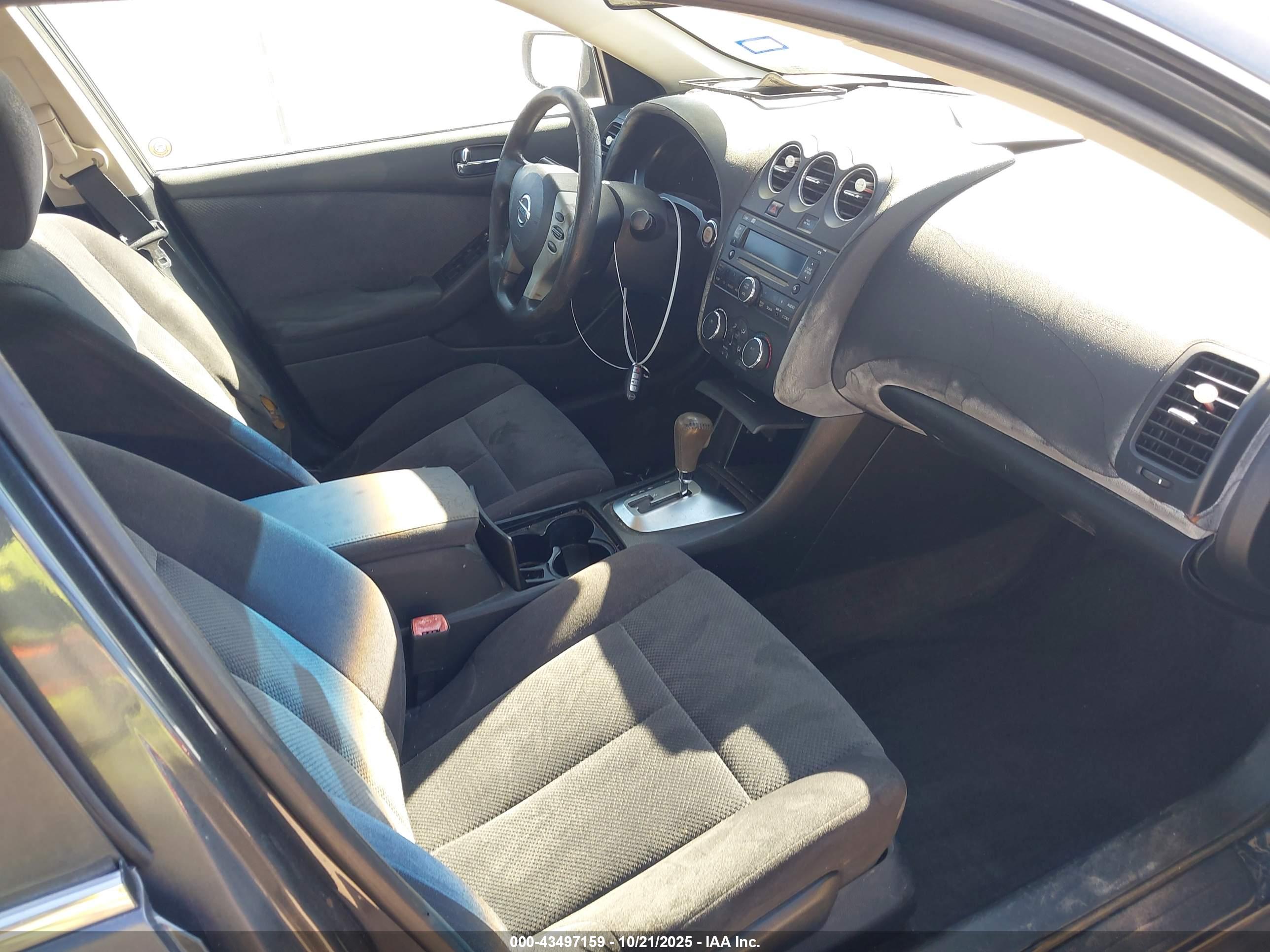 NISSAN ALTIMA image 5