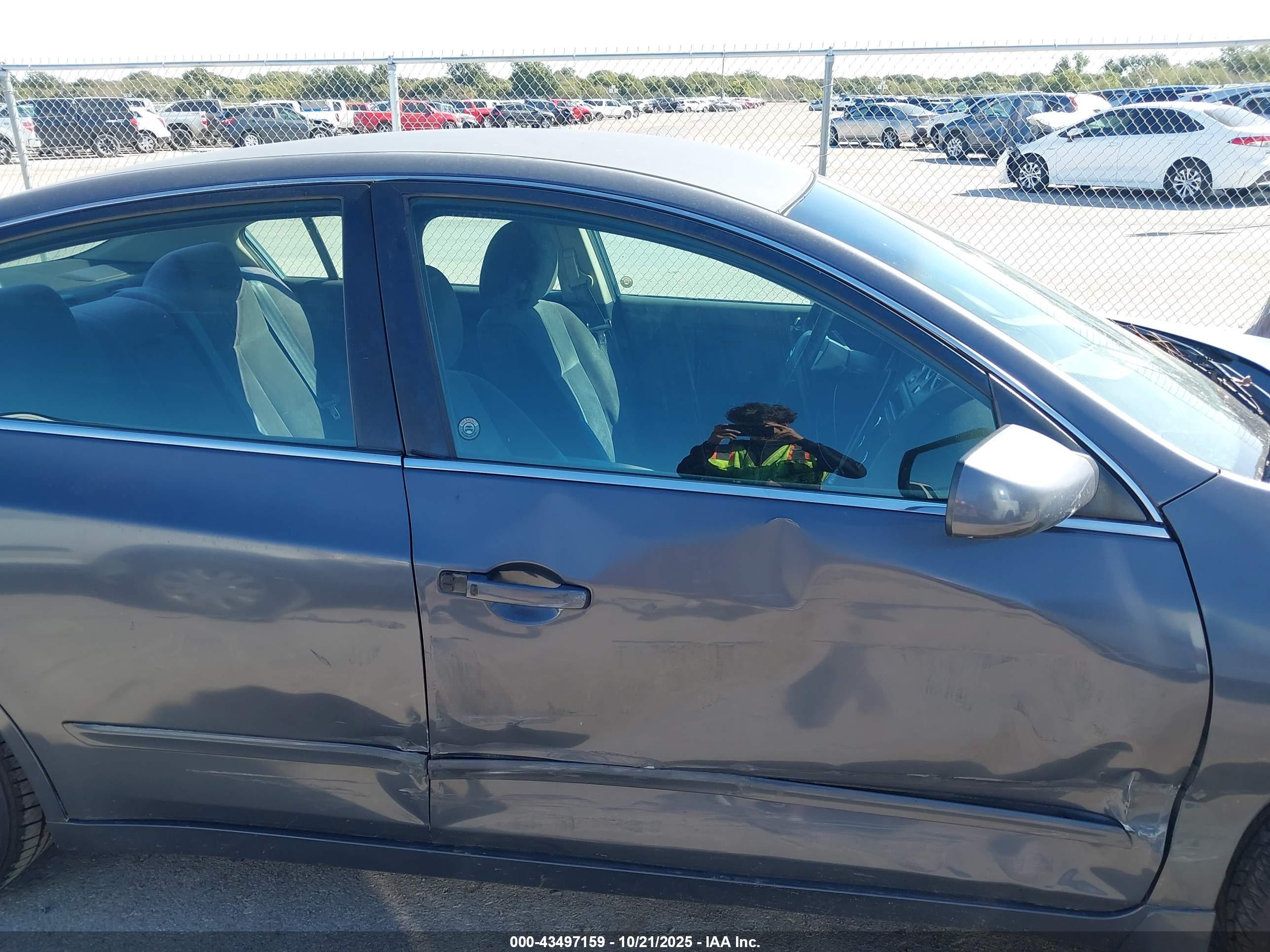 NISSAN ALTIMA image 6