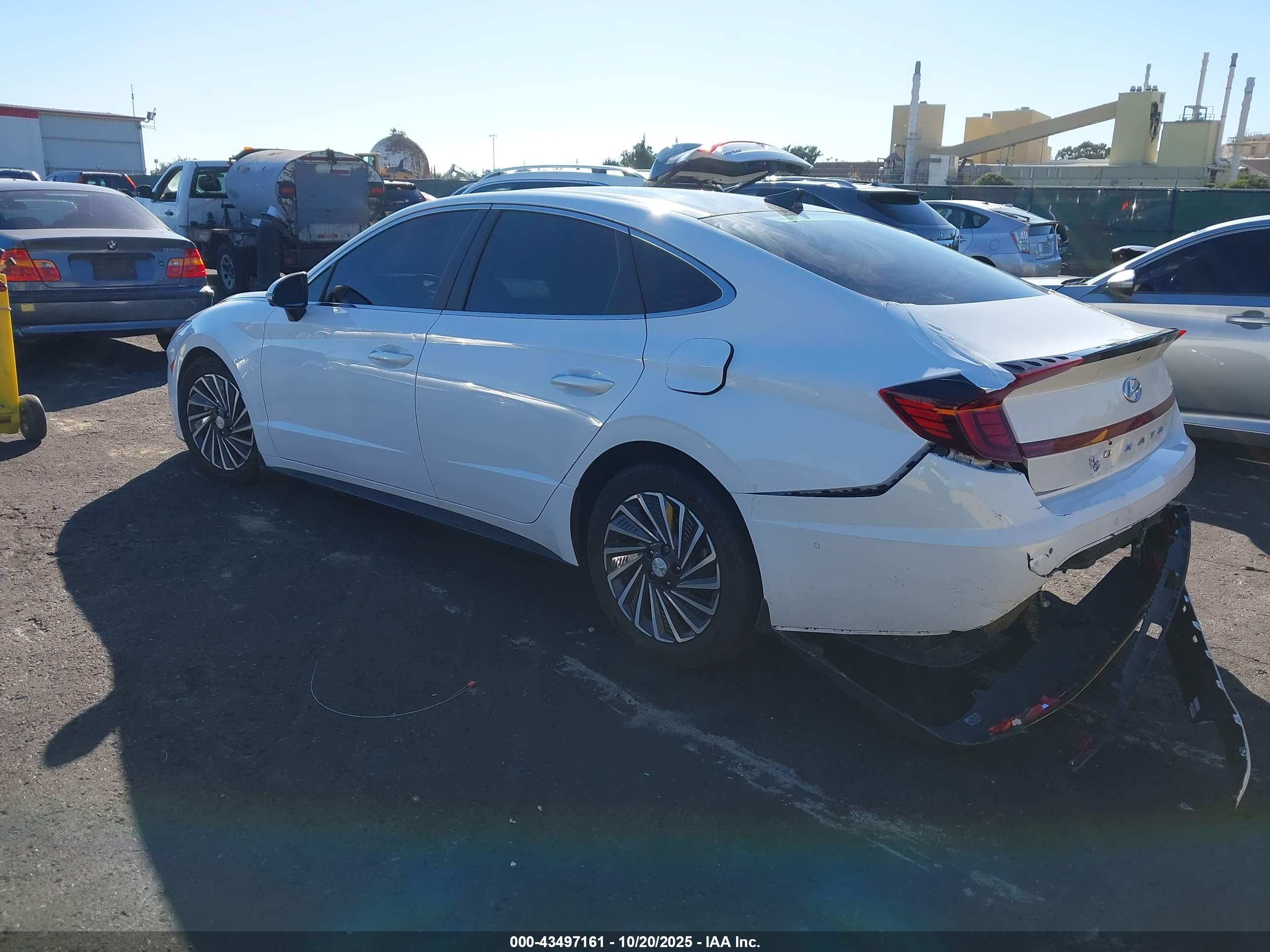 HYUNDAI SONATA image 3